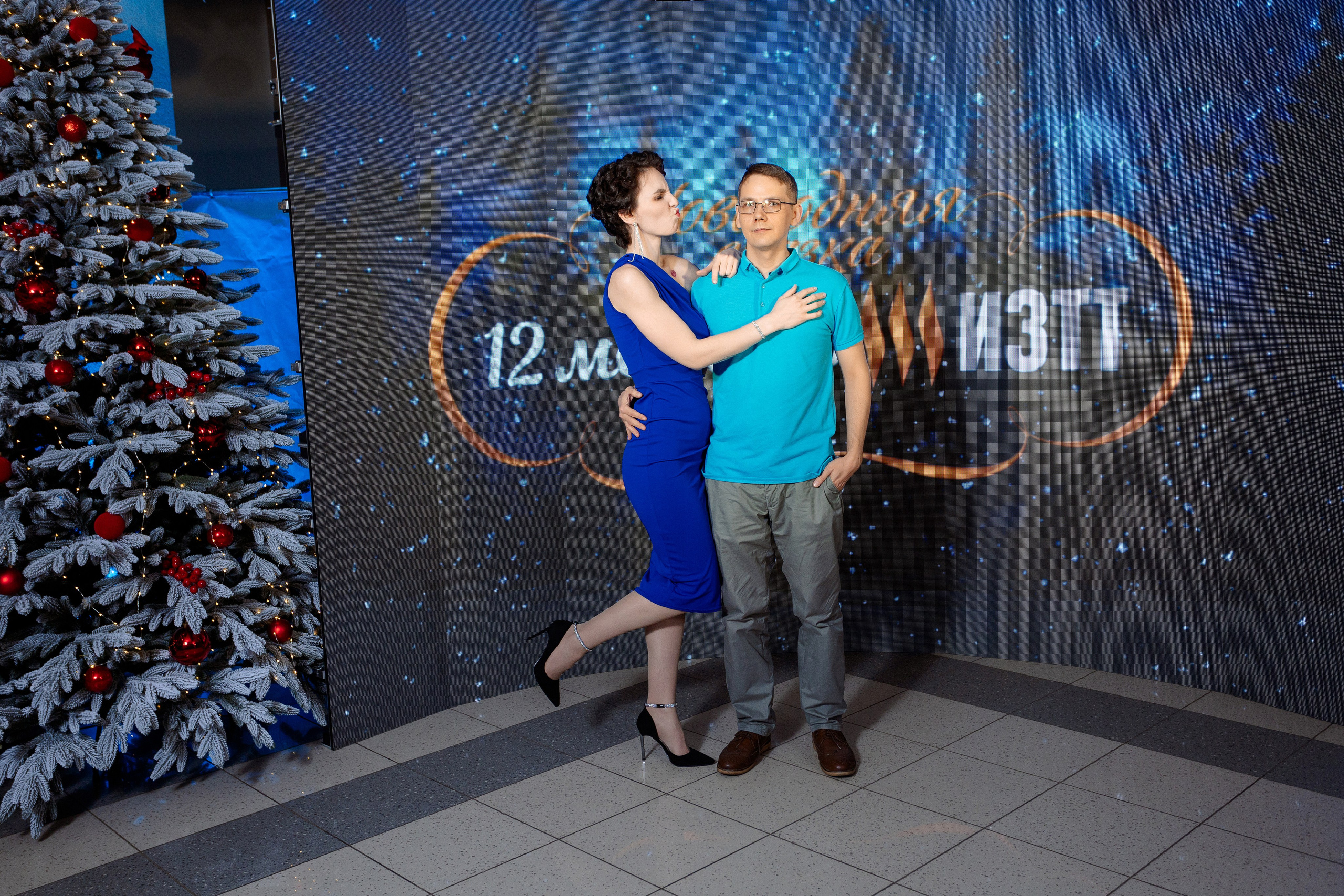 РЕПОРТАЖ: НОВЫЙ ГОД В ДК МЕТАЛЛУРГ. Профессиональный фотограф в Ижевске Леша Петров