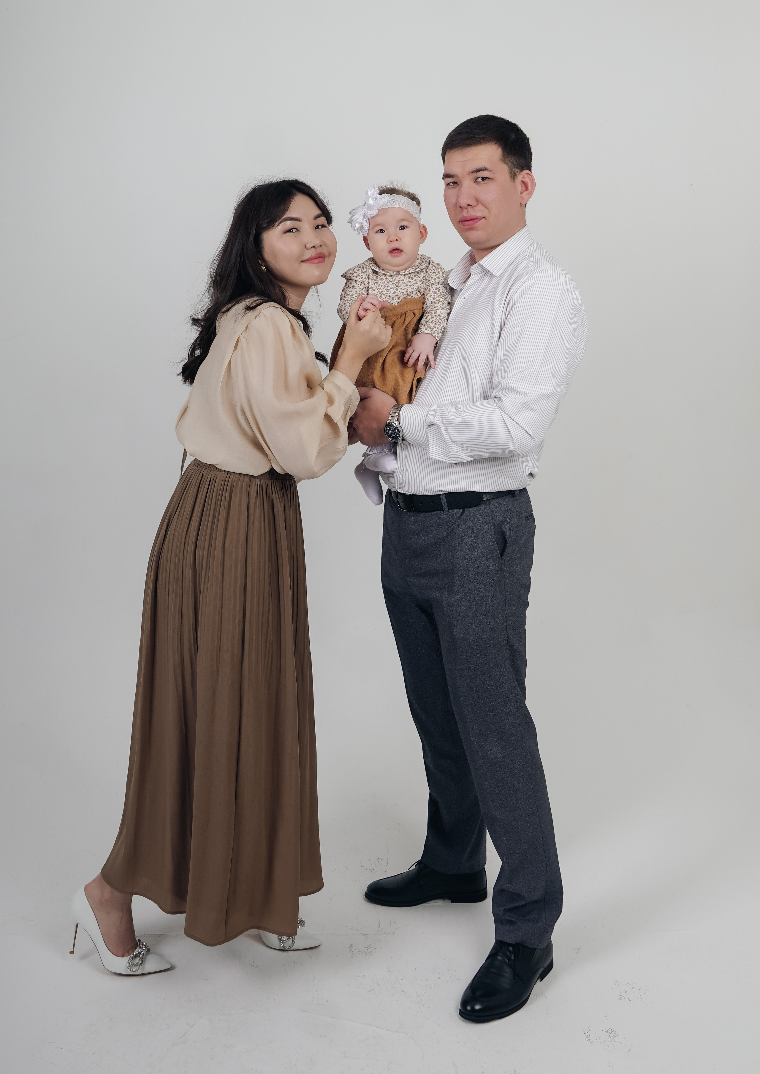 Family story. Уличный и студийный фотограф в Астане Ержанов Нурасыл