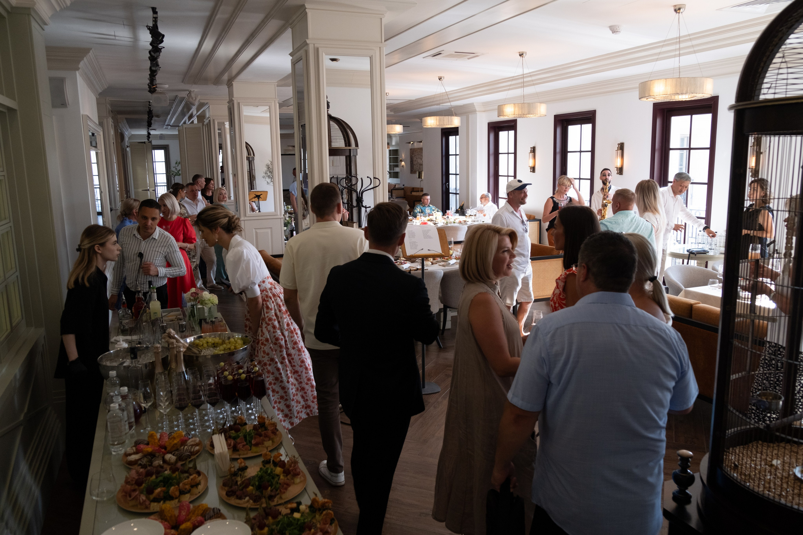 Фотограф на юбилей в Крыму | Съемка дня рождения | Илья Желдак. Профессиональная фотосъемка в Крыму. Натуральные эмоции и живые кадры. Забронируйте дату прямо сейчас!