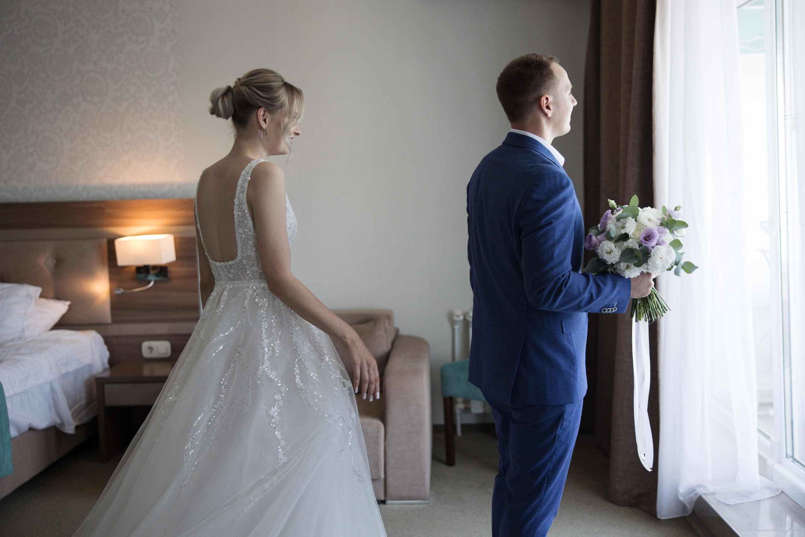 Е+В (Утро, ЗАГС, Luciano, Банкет). Профессиональная фотосъемка в Крыму. Натуральные эмоции и живые кадры. Забронируйте дату прямо сейчас!