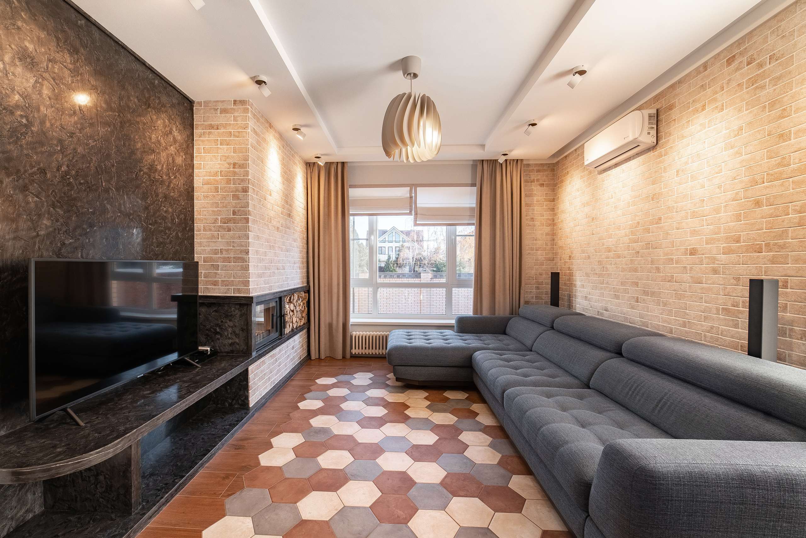 Панфиловцев. Создаю контент для бизнеса- Андрей Корниенко и упаковываю компании и экспертов в Краснодаре