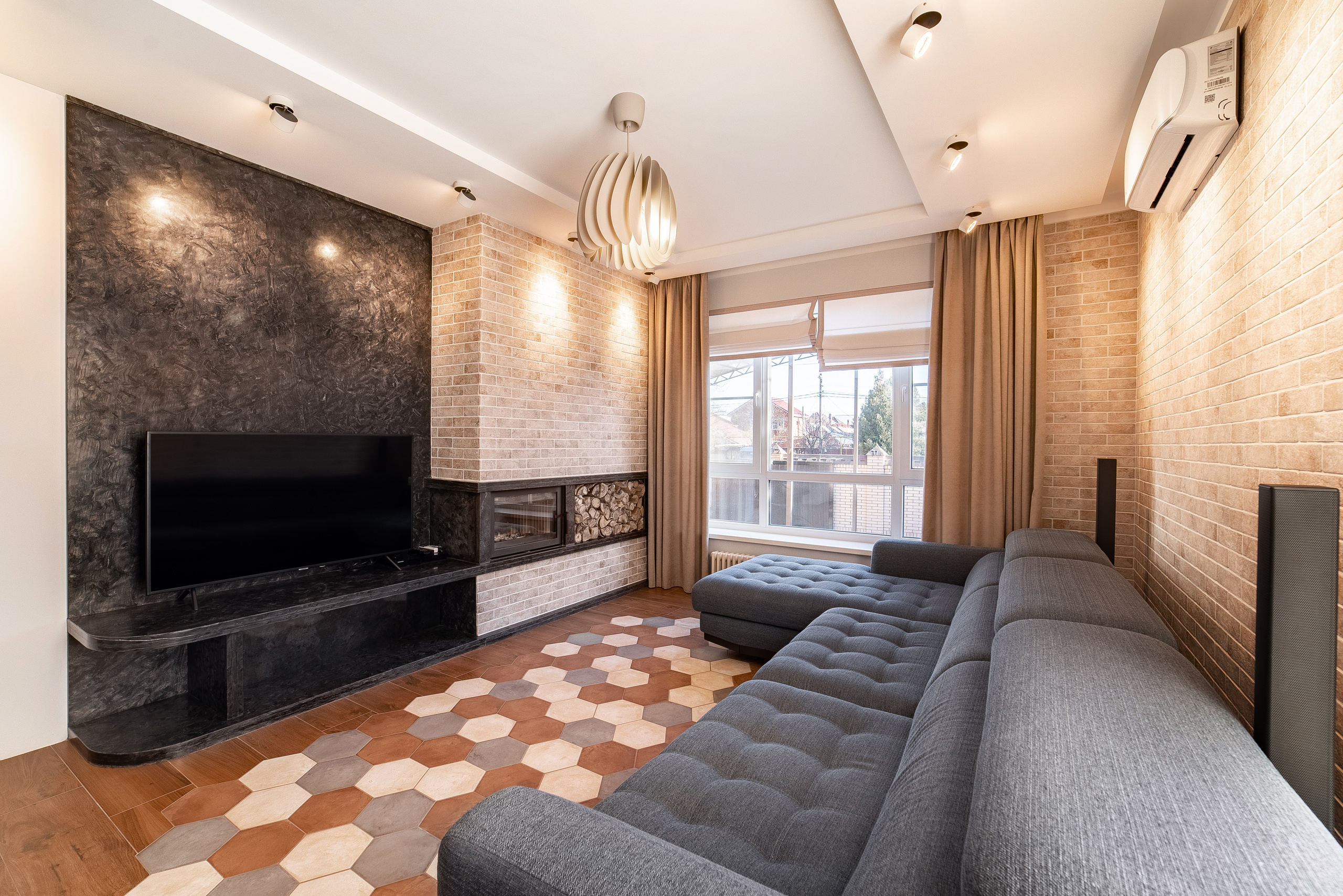 Панфиловцев. Создаю контент для бизнеса- Андрей Корниенко и упаковываю компании и экспертов в Краснодаре