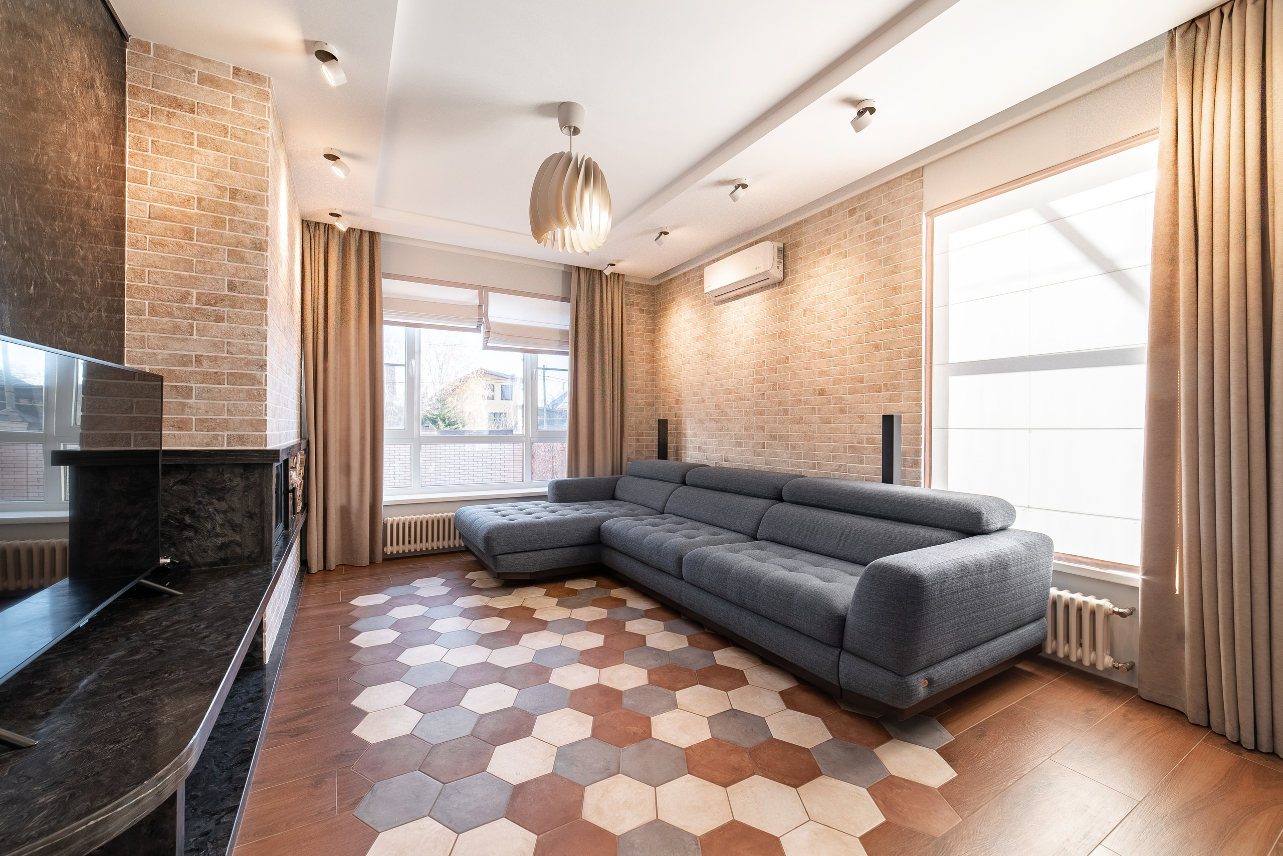 Панфиловцев. Создаю контент для бизнеса- Андрей Корниенко и упаковываю компании и экспертов в Краснодаре