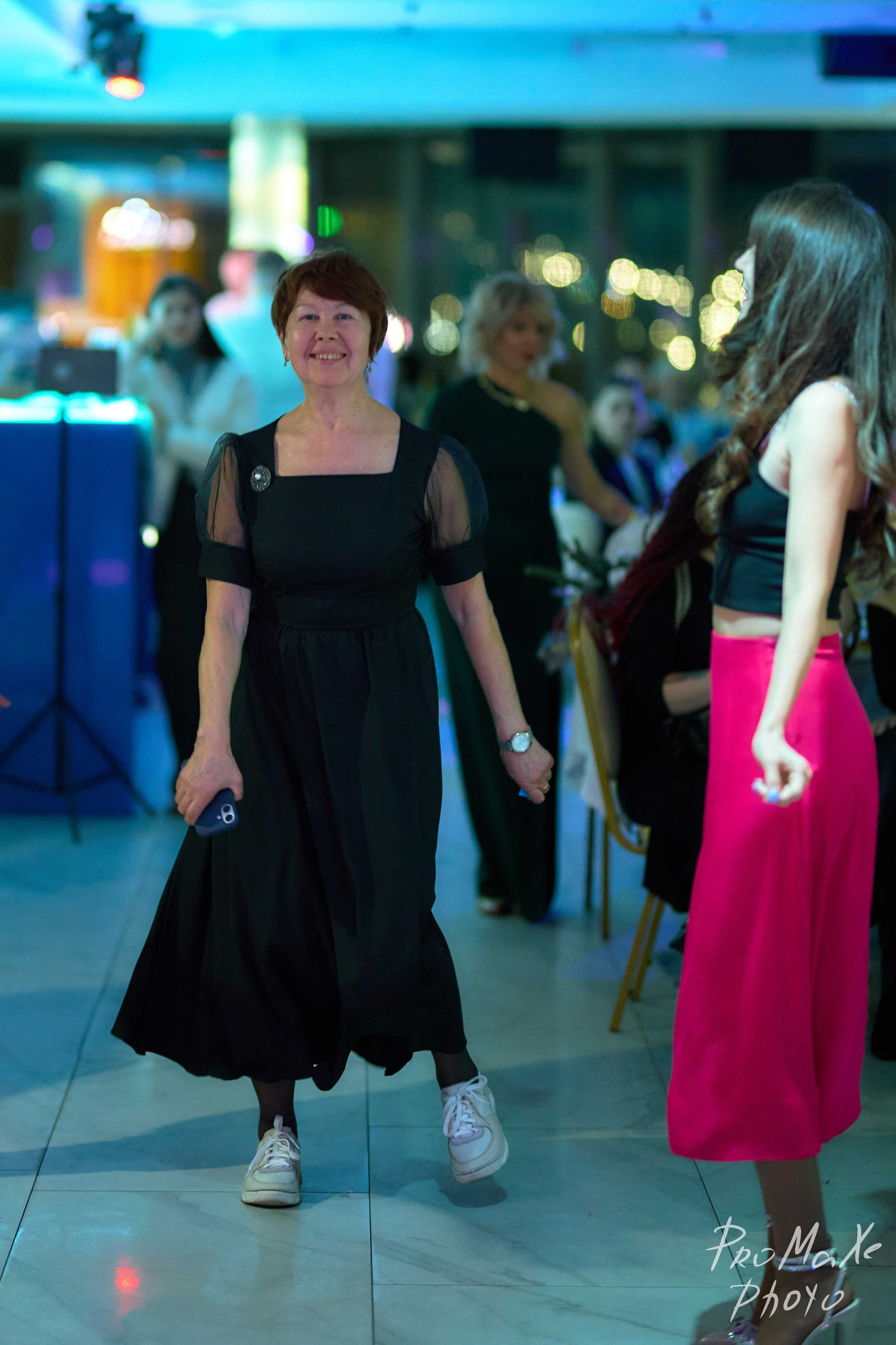 Зал КРАСА МАСС-МЕДИА ЧУВАШИИ. Владимир Суздалов (ProMaXe) — Портретный фотограф, тематические фотосессии в Чебоксарах