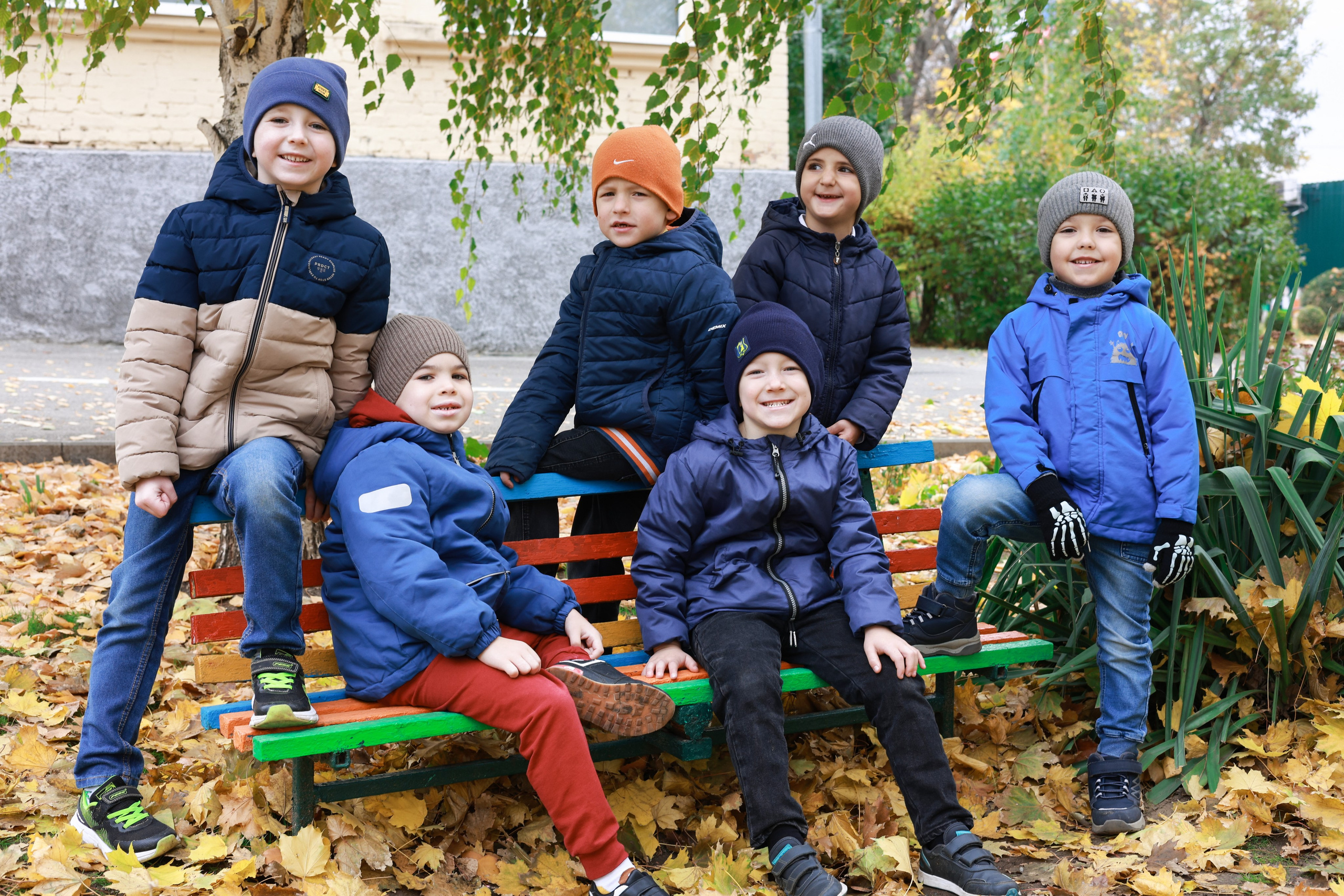 Выпускные съемки «Детский сад» Групповые фото. «ФотоЛерия» ФОТОГРАФ ВЫПУСКНЫЕ АЛЬБОМЫ