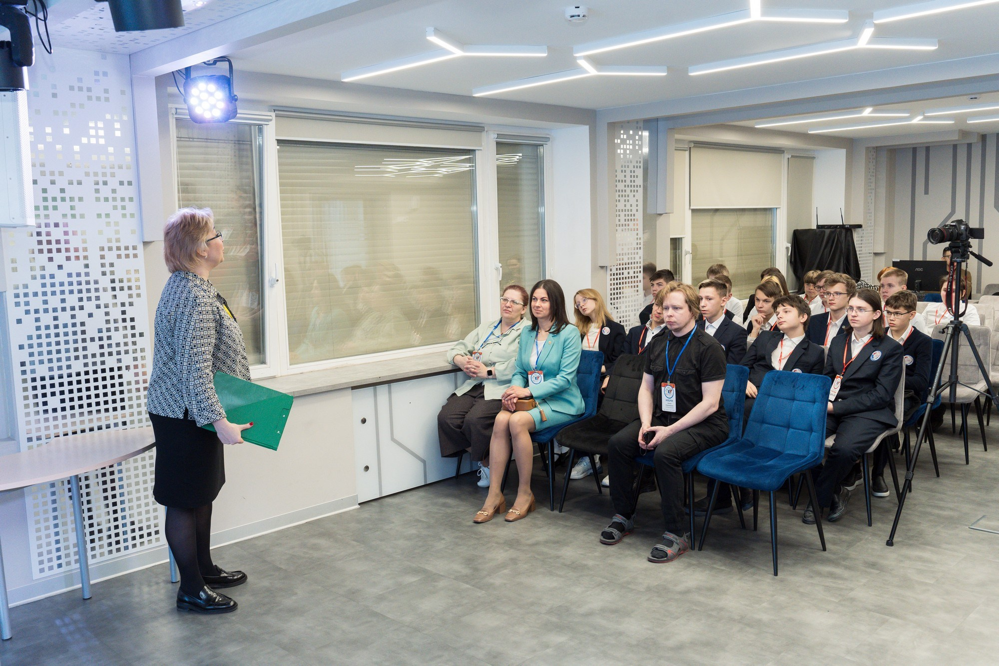 Инженерные кадры России. Репортажная съёмка в Санкт-Петербурге, Константин Петров