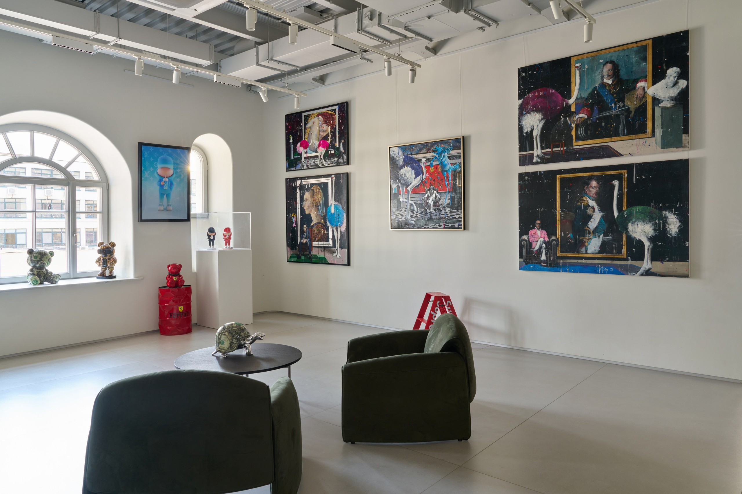 Art Gallery TOLSTOY. Рекламный, интерьерный, предметный фотограф в Москве, Санкт-Петербурге Ждан Павел