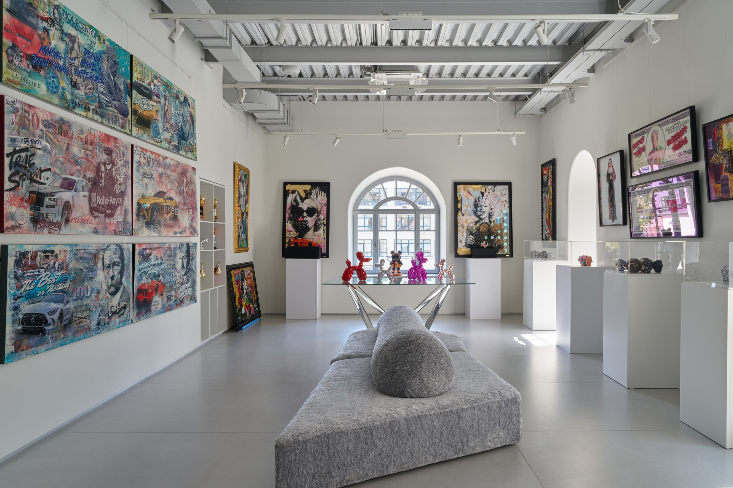 Art Gallery TOLSTOY. Рекламный, интерьерный, предметный фотограф в Москве, Санкт-Петербурге Ждан Павел