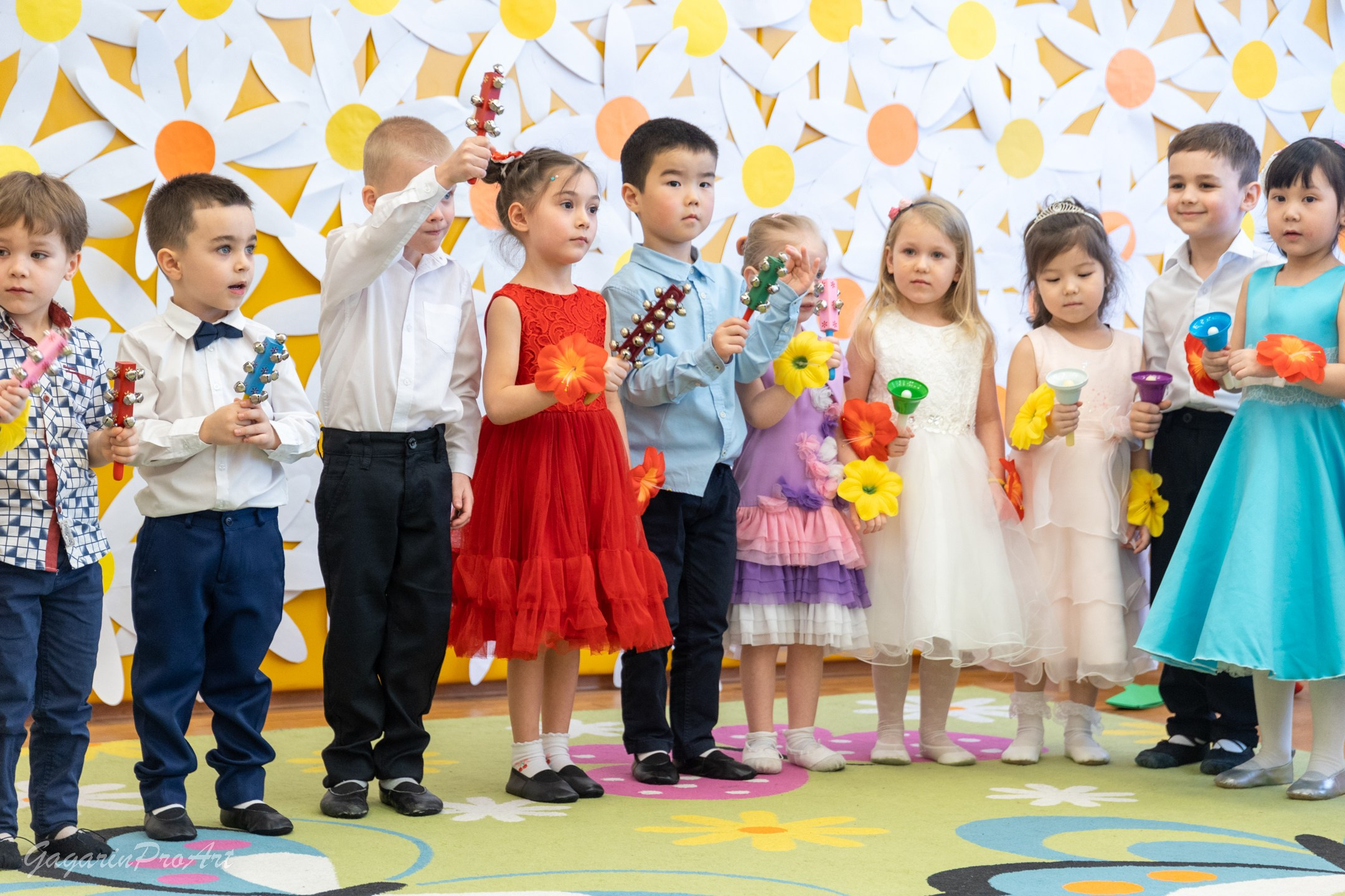 Фотограф в детский сад на утренник и праздник. GagarinProArt