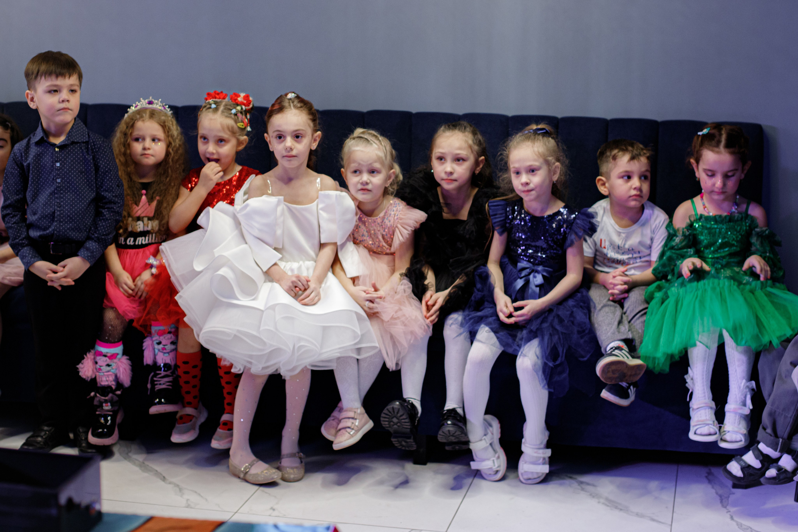 ASIA'S BIRTHDAY PARTY. Photokarish