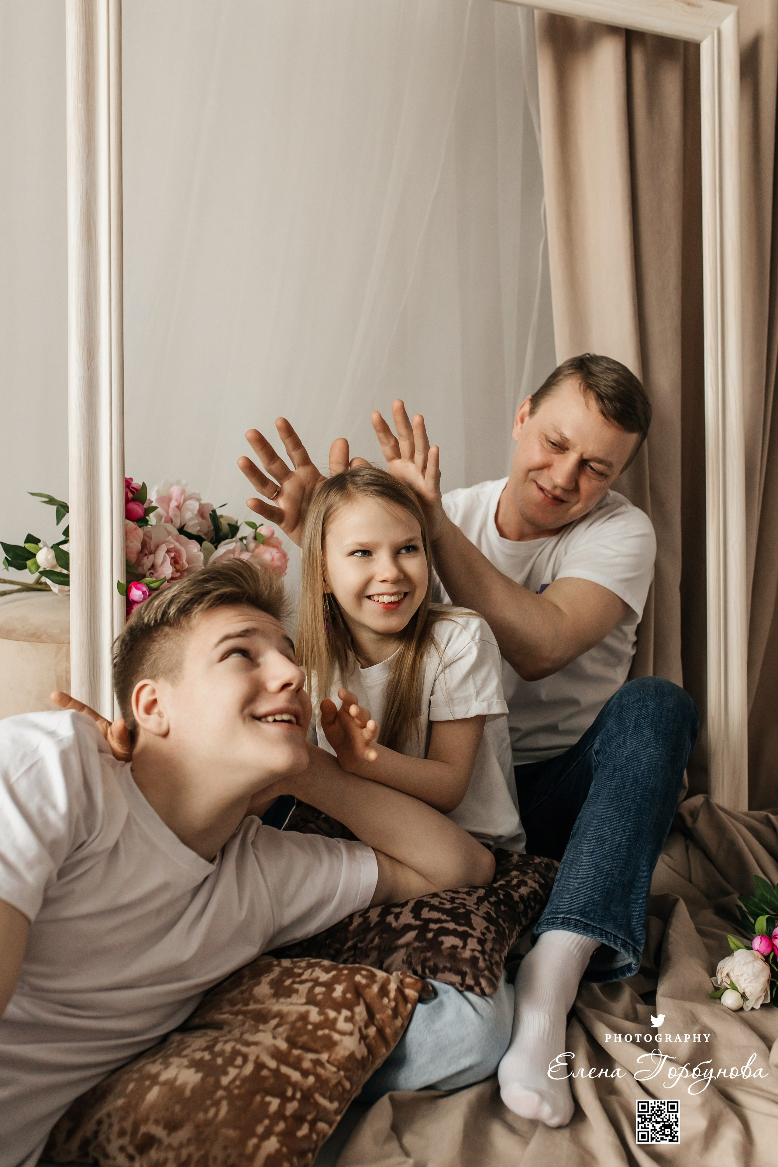 Семья Галины. Моя студия. Март 2025. Фотограф Пермь. Свадьбы. Семья и дети, школа, д. сад. Фотокниги