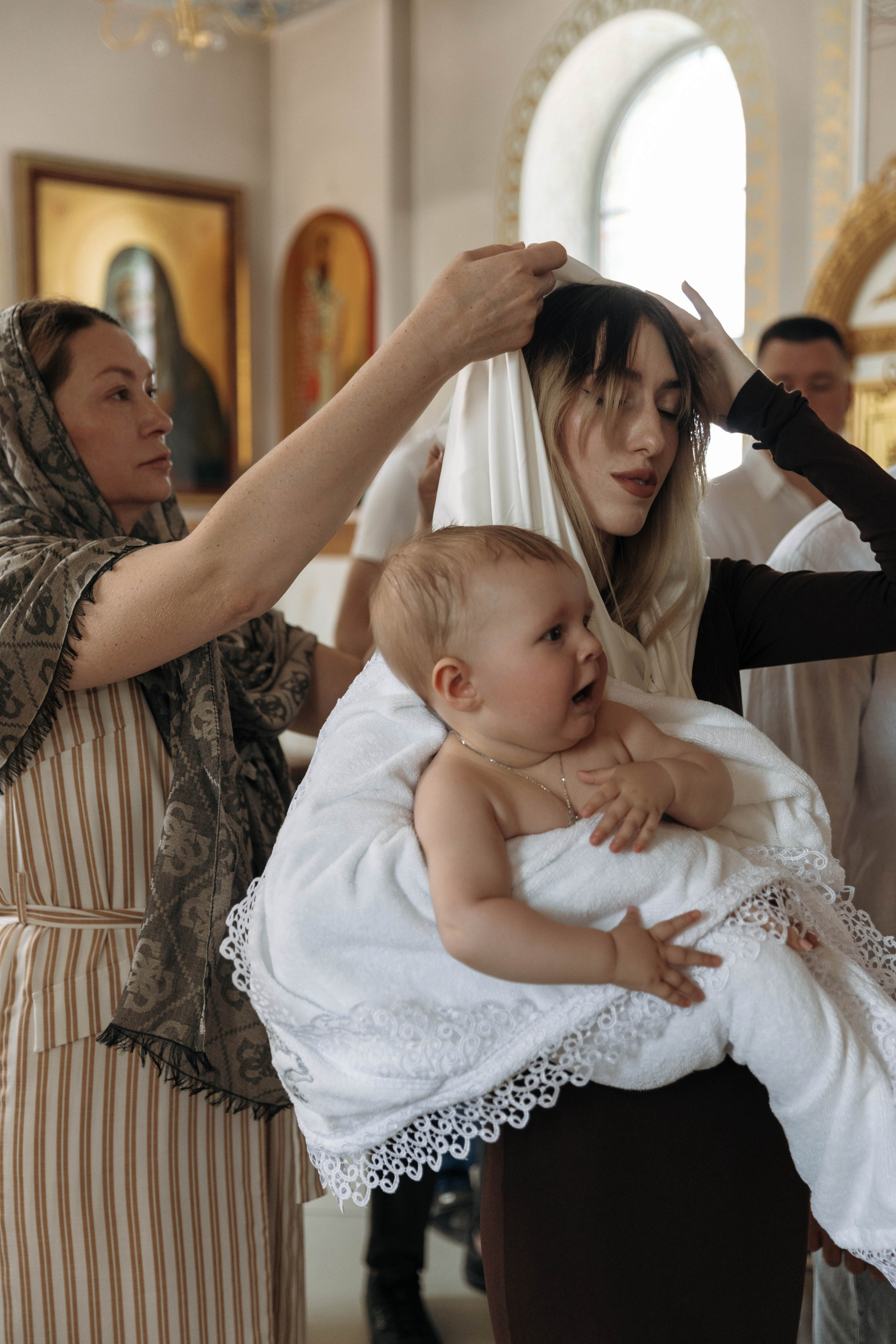 Таинство Крещения Льва. Фотограф Сальск Катерина