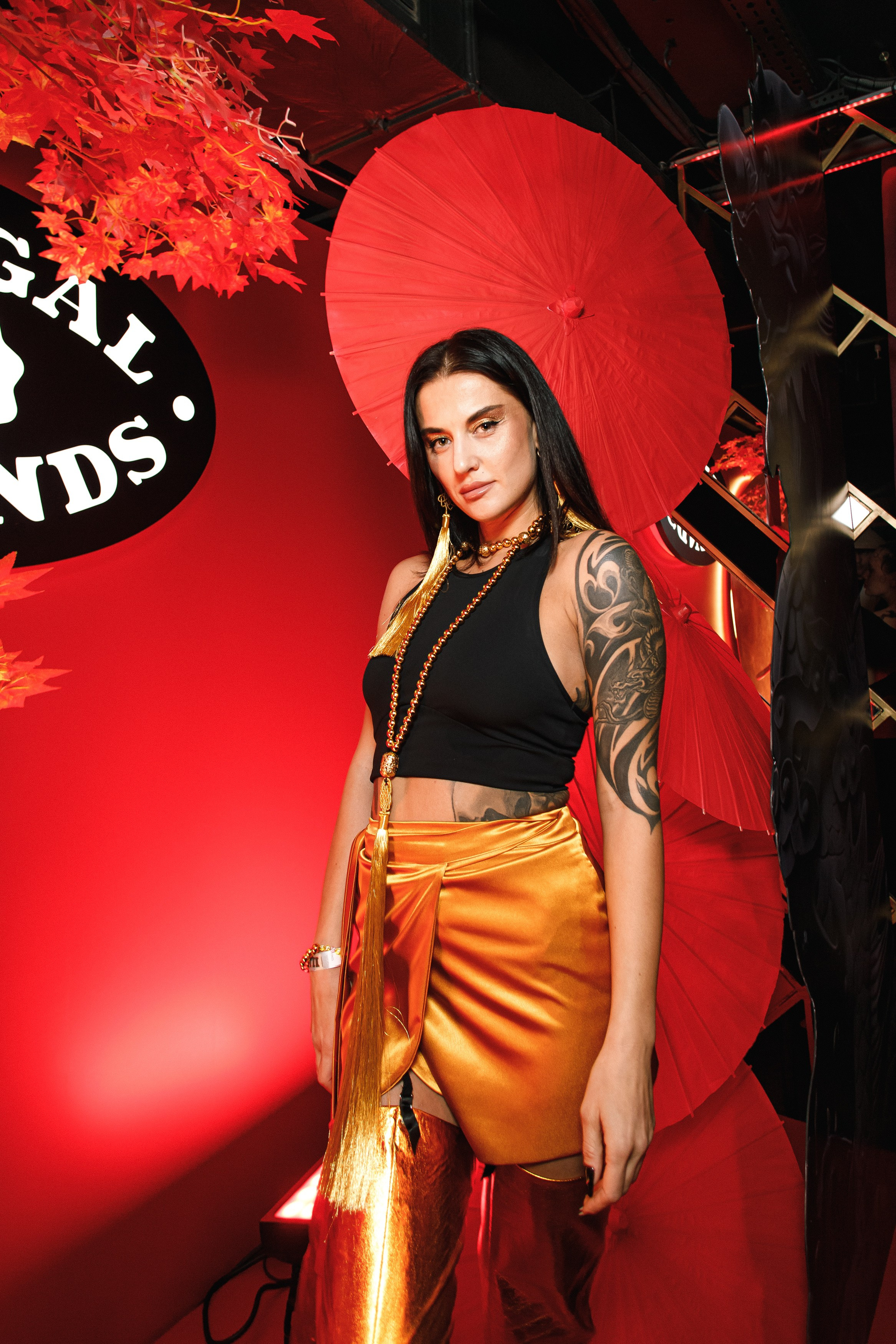 ILLEGAL FRIENDS | ASIA. СВОИ. ФОТООТЧЕТЫ-СОБЫТИЯ-МЕСТА