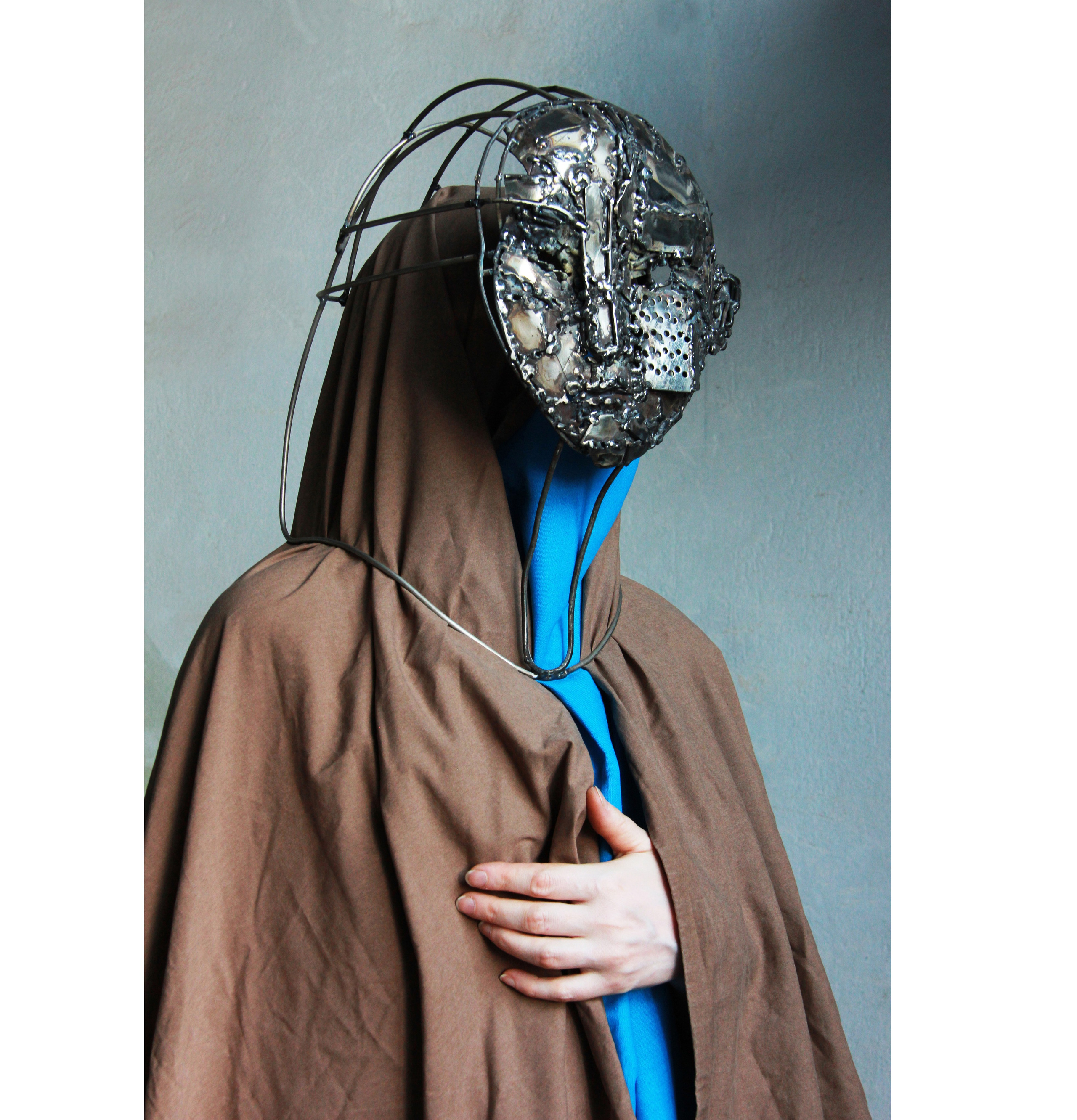 Железная маска / iron mask. Художник — скульптор Антонина Фатхуллина