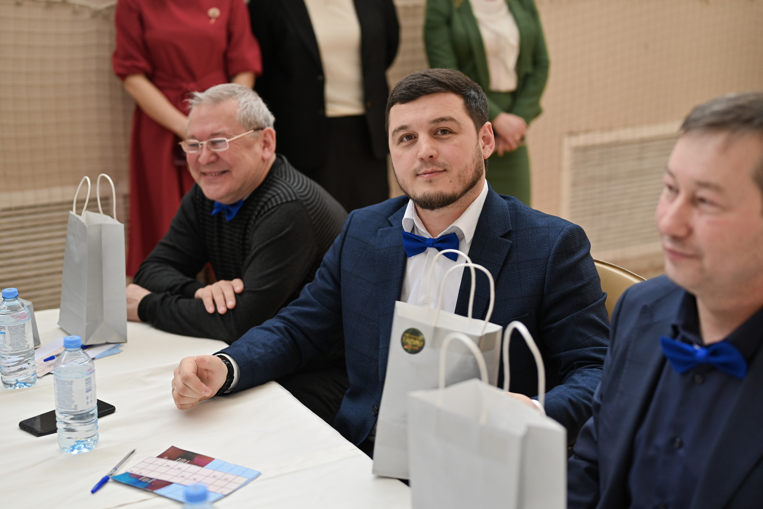 БАШНЕФТЬ Поздравления мужчин с 23 февраля!. Свадебный и семейный фотограф в Уфе Александров Максим