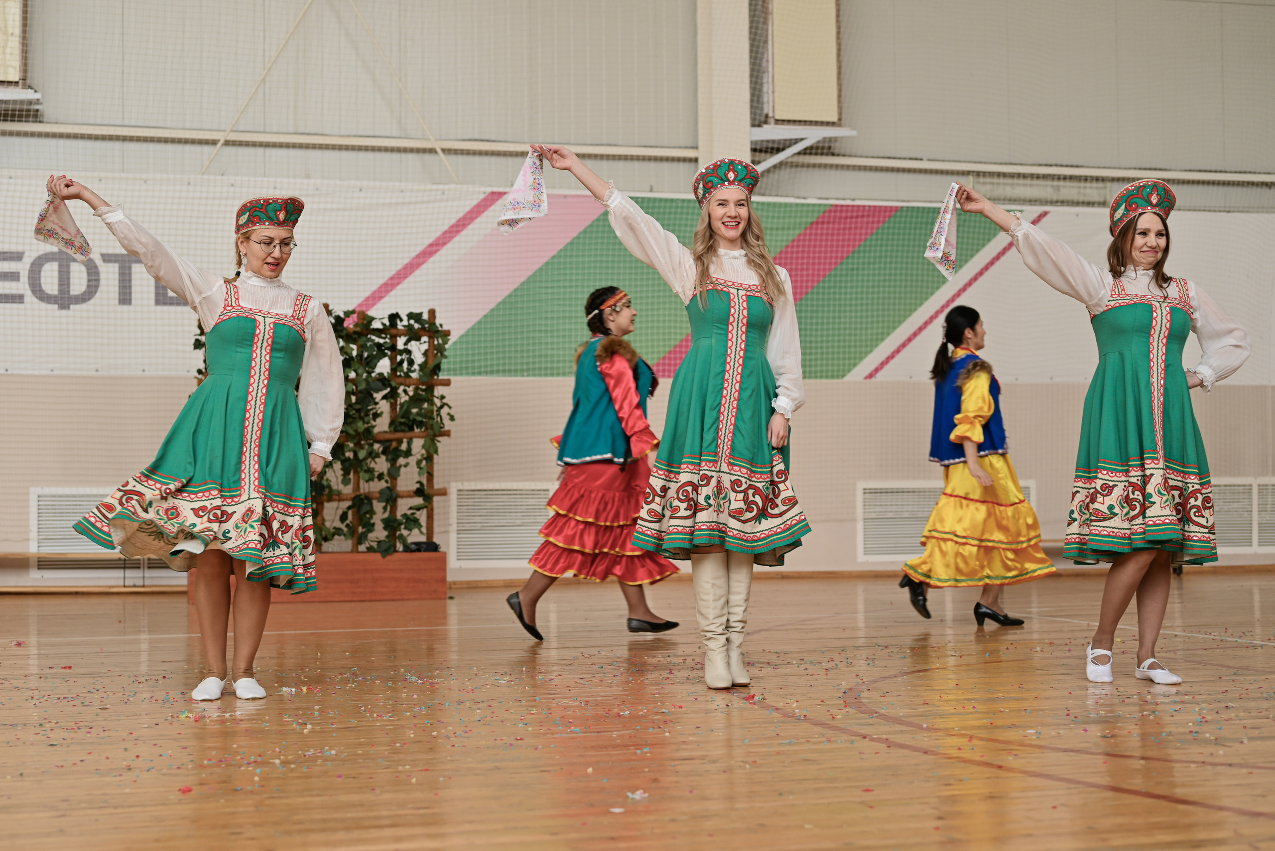 БАШНЕФТЬ Поздравления мужчин с 23 февраля!. Свадебный и семейный фотограф в Уфе Александров Максим