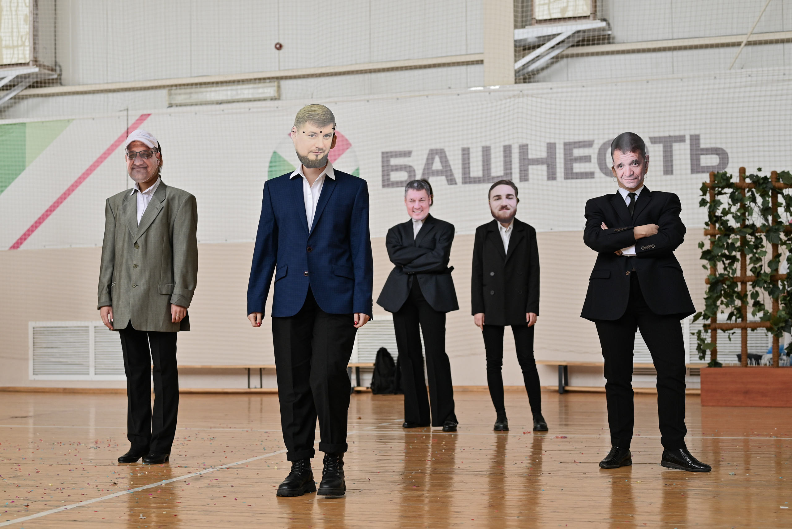 БАШНЕФТЬ Поздравления мужчин с 23 февраля!. Свадебный и семейный фотограф в Уфе Александров Максим