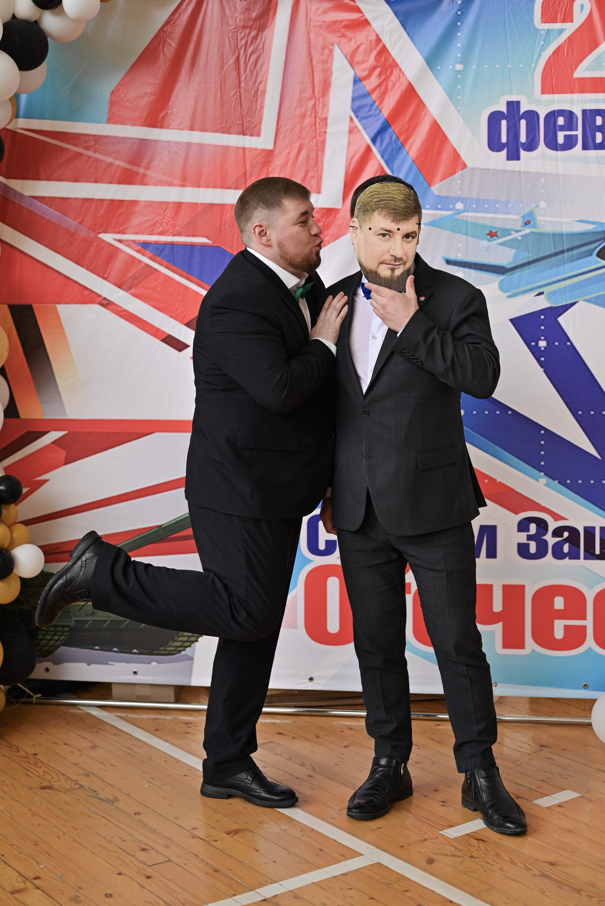 БАШНЕФТЬ Поздравления мужчин с 23 февраля!. Свадебный и семейный фотограф в Уфе Александров Максим