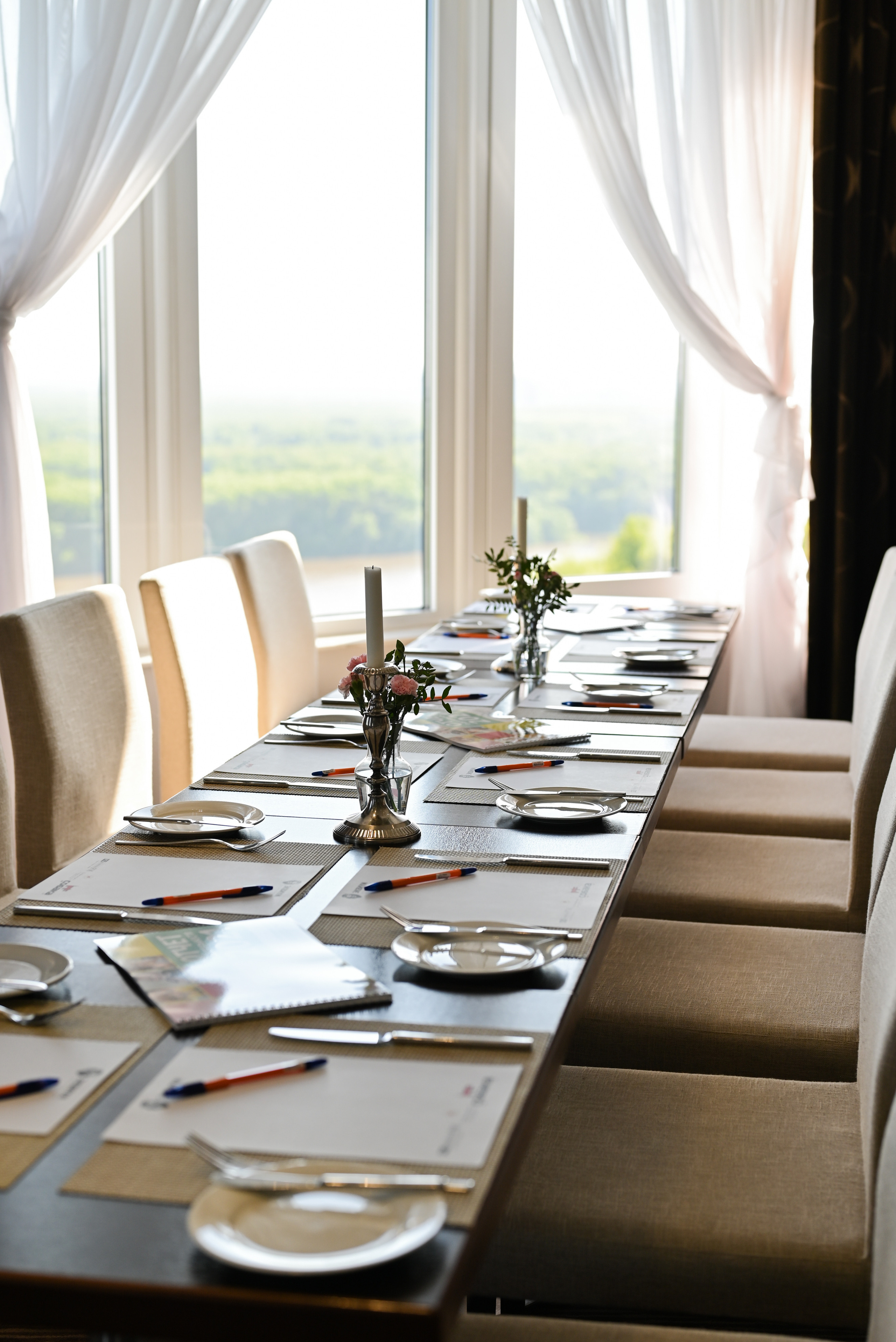 Бизнес-встреча ЭКВИУМ. Свадебный и семейный фотограф в Уфе Александров Максим