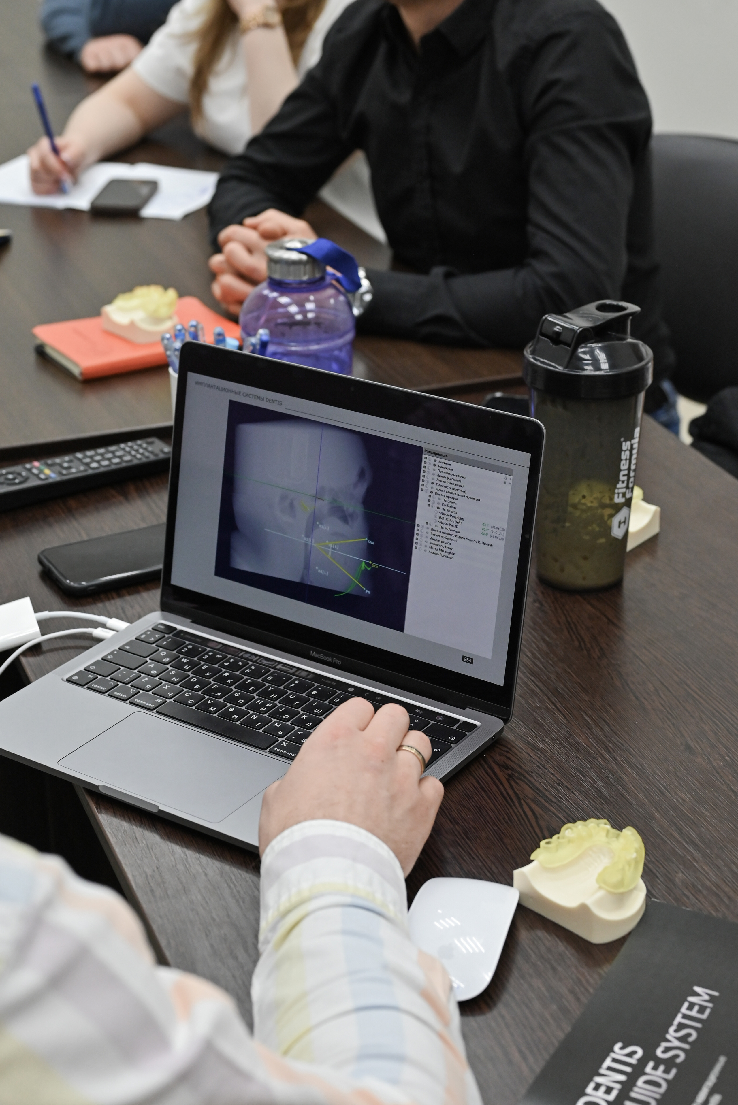 Стоматология доктора Томилиной (мастер класс). Свадебный и семейный фотограф в Уфе Александров Максим