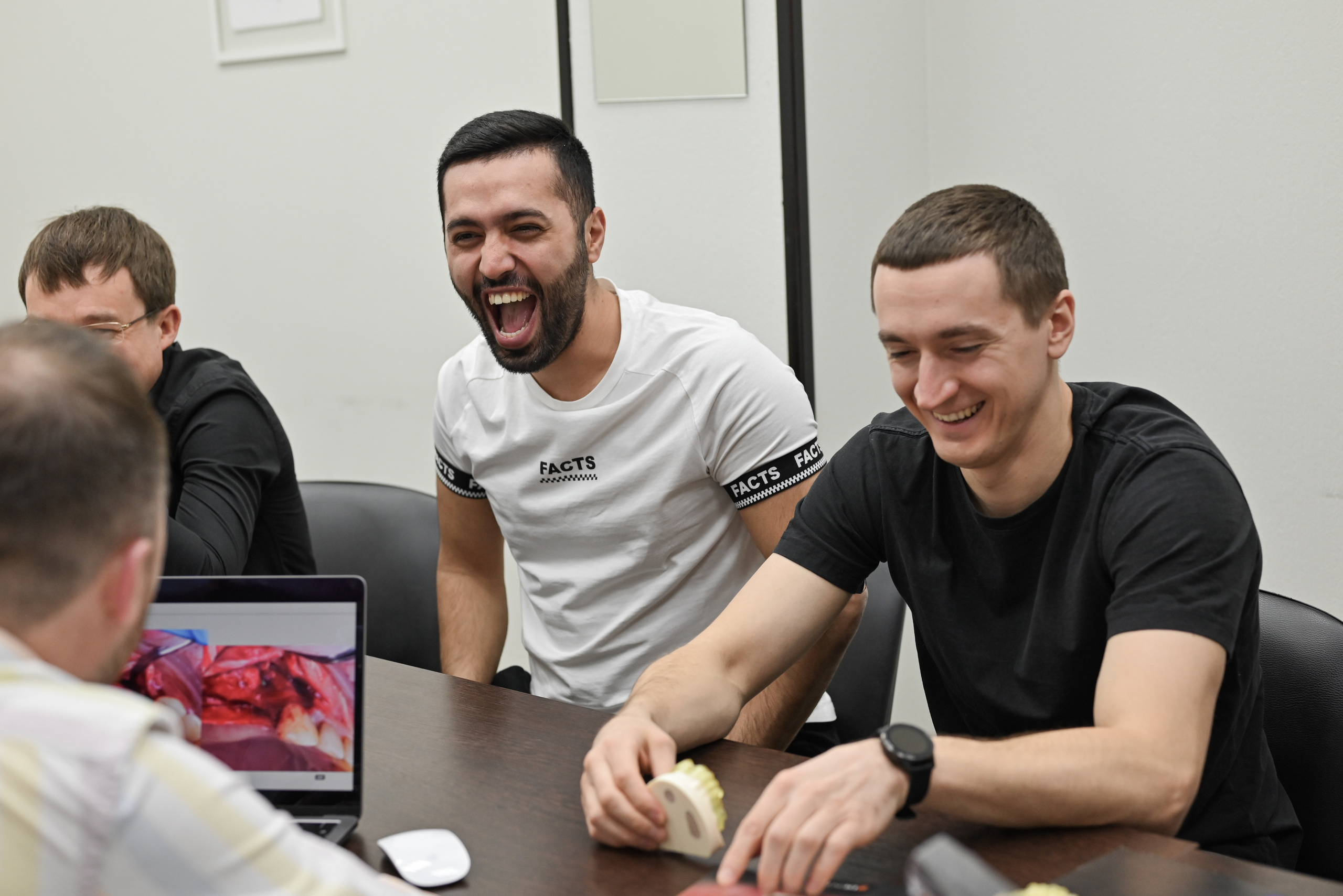 Стоматология доктора Томилиной (мастер класс). Свадебный и семейный фотограф в Уфе Александров Максим