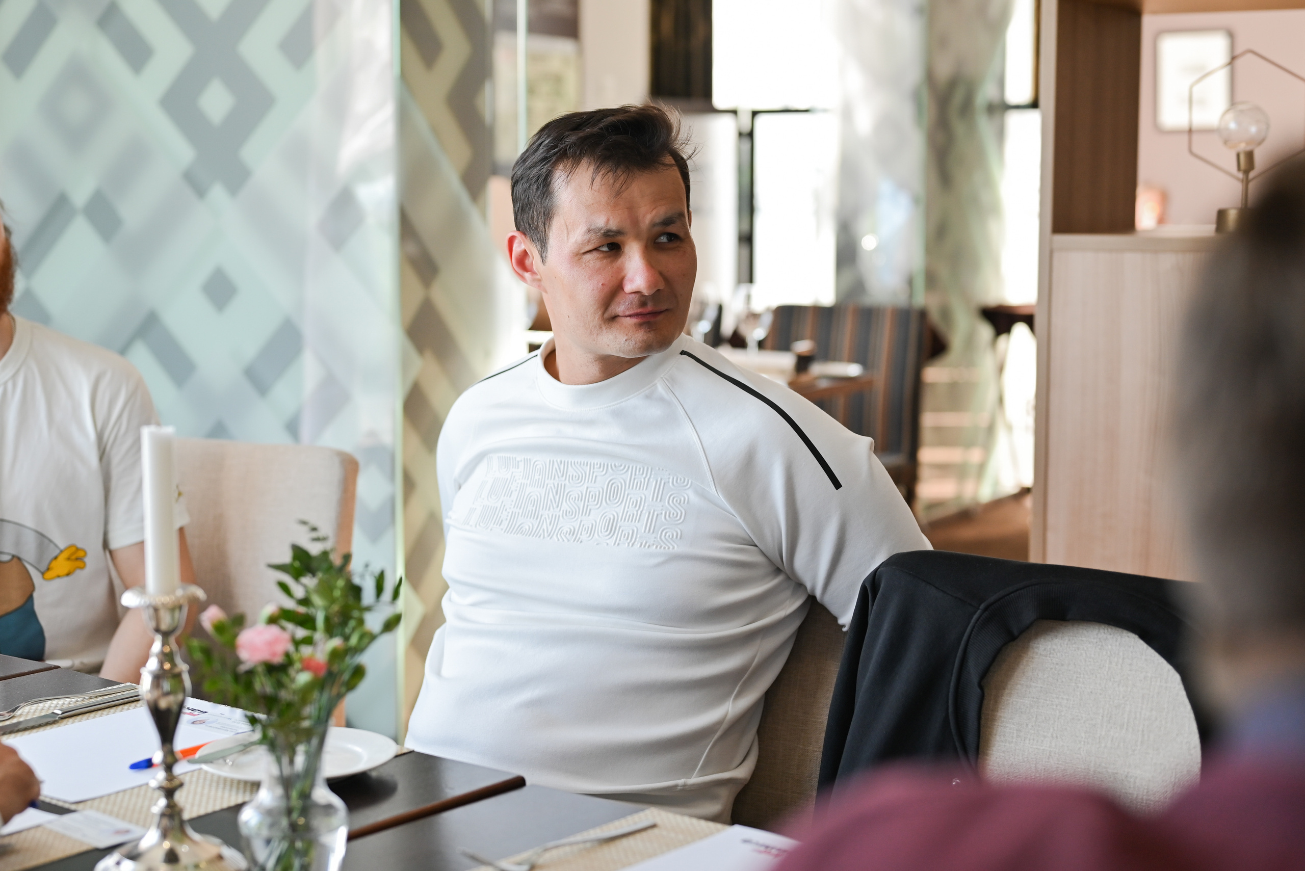 Бизнес-встреча ЭКВИУМ. Свадебный и семейный фотограф в Уфе Александров Максим