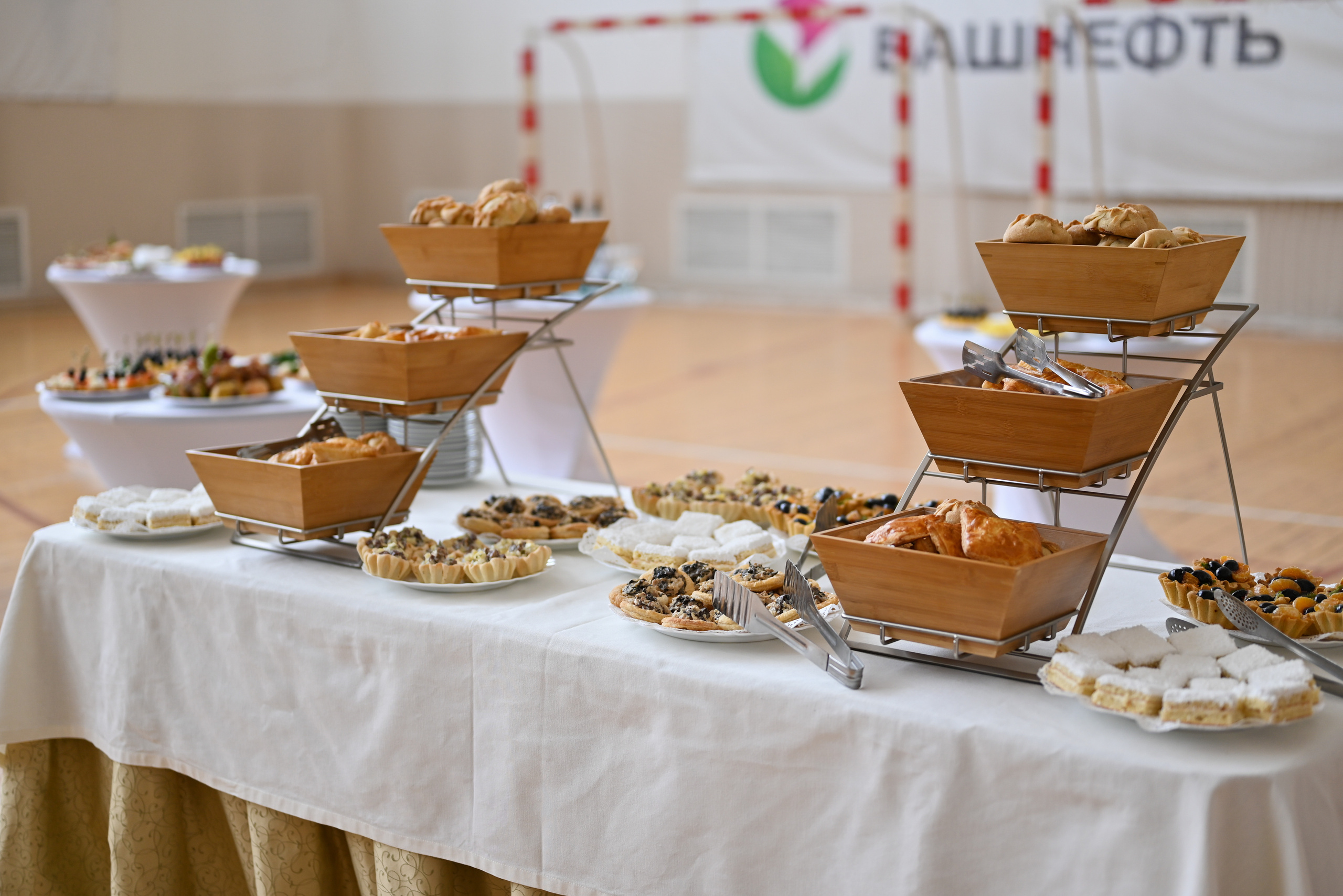 БАШНЕФТЬ Поздравления мужчин с 23 февраля!. Свадебный и семейный фотограф в Уфе Александров Максим