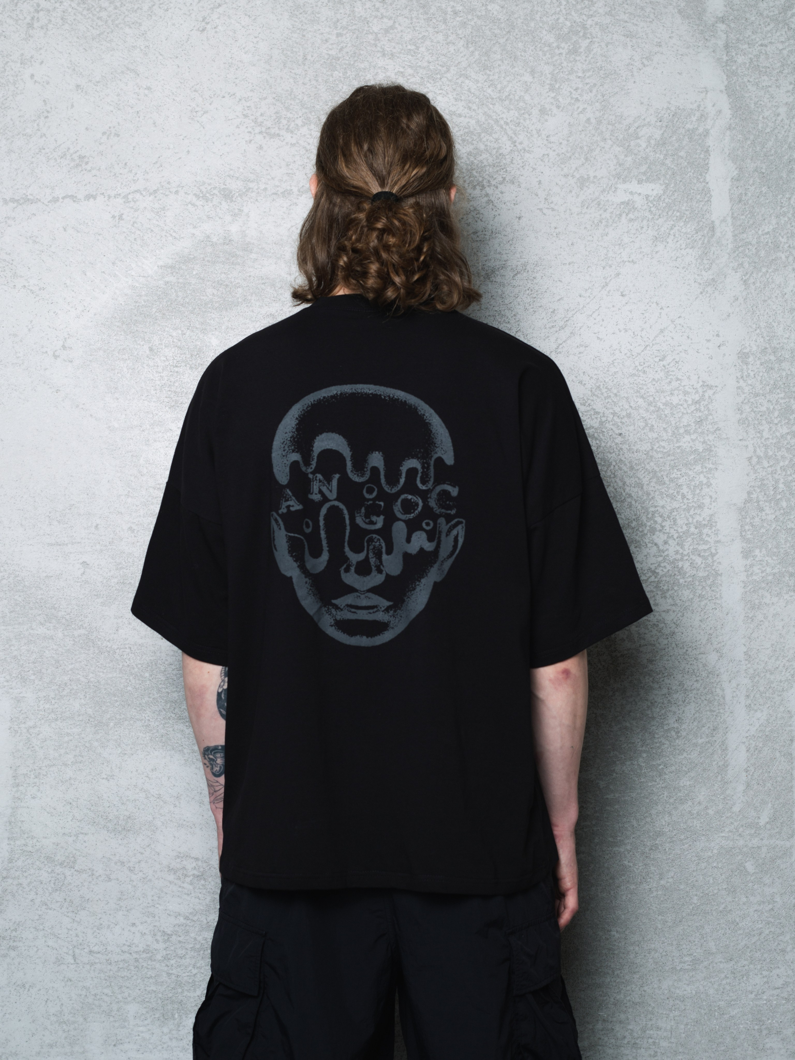 КАТАЛОГ | серый фон. RUNA production — стильные съемки для брендов