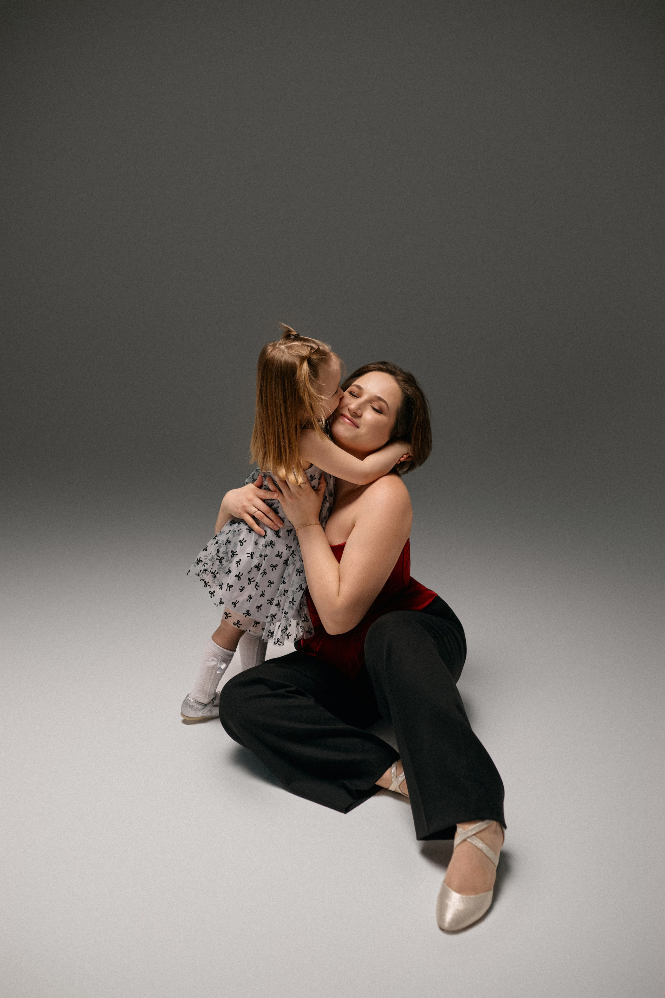 Кирилл, Анастасия и Мира. Сестры Карабаза. Фотографы и ретушеры в Москве и Санкт-Петербурге