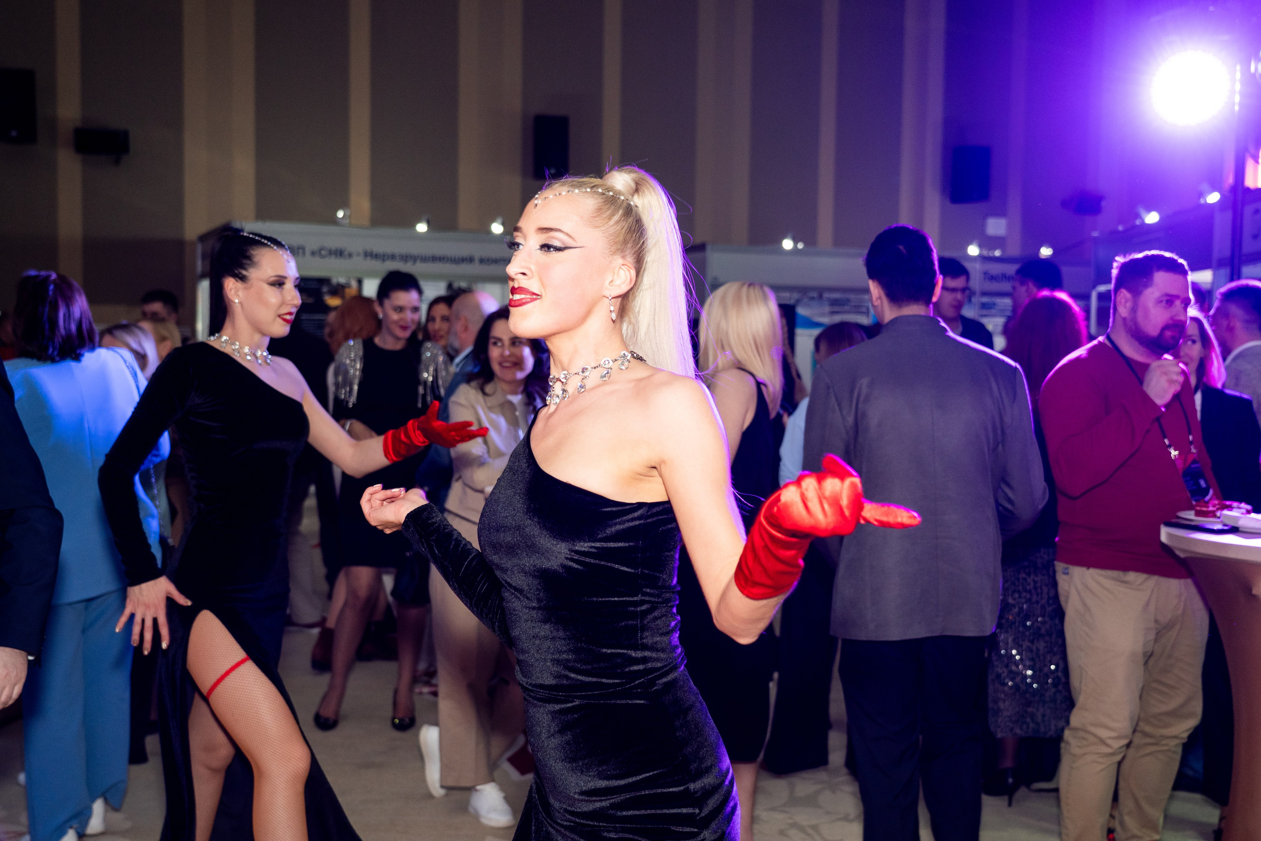 Форум Moscow International Recycling Expo -2025. Легкая фотография