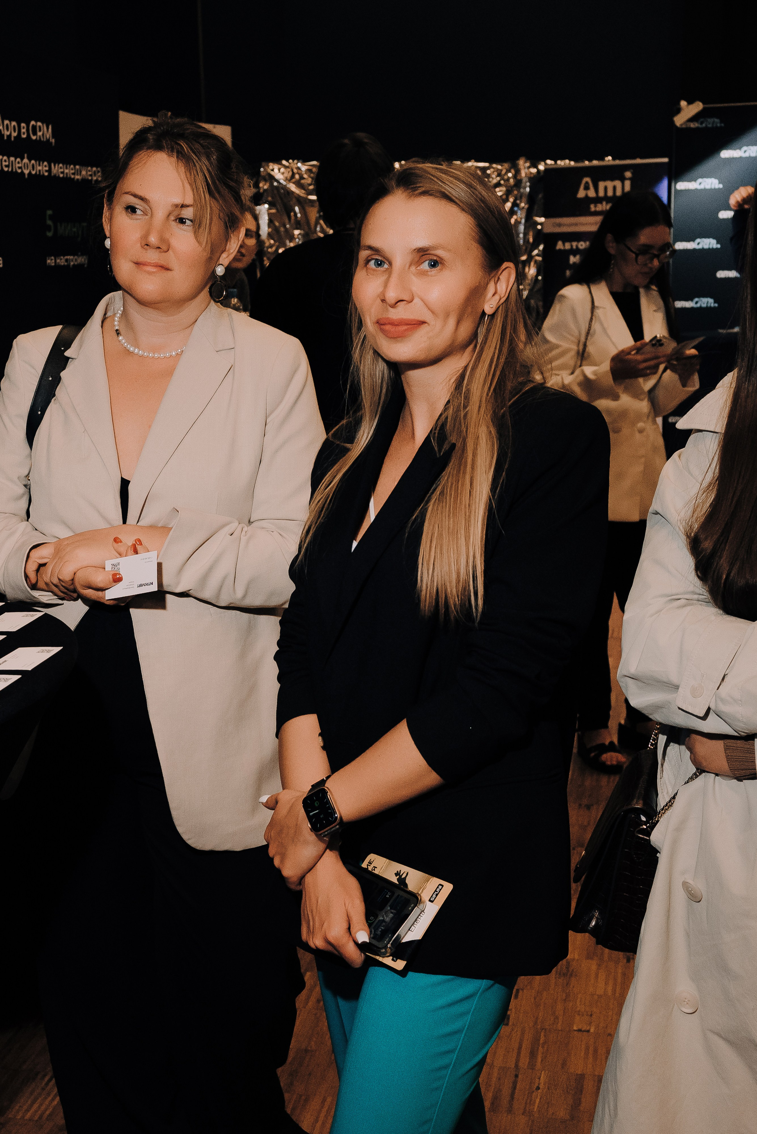 КОНФЕРЕНЦИЯ AMO CRM SIPUNI. Репортажный фотограф Зуев Роман г. Челябинск