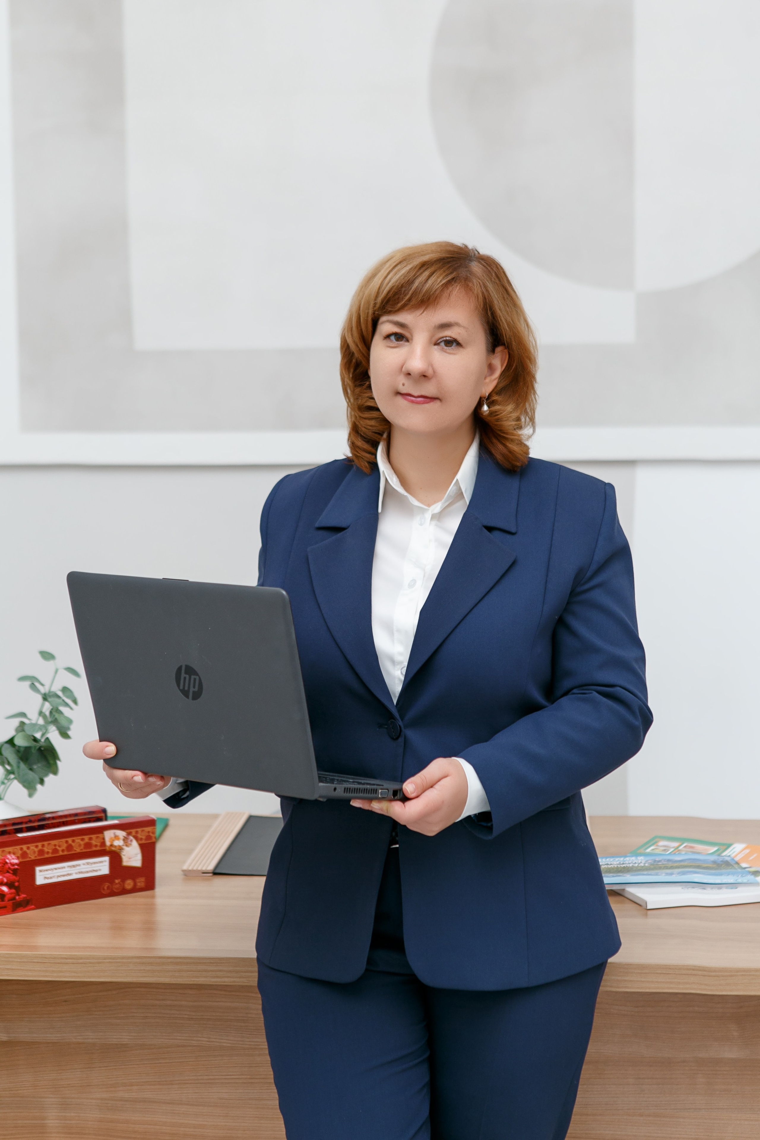 Корпорация LiVest. Контент фотограф, съемка для маркетплейсов, фуд съемка и репортажи в Новосибирске Ралия Галеева