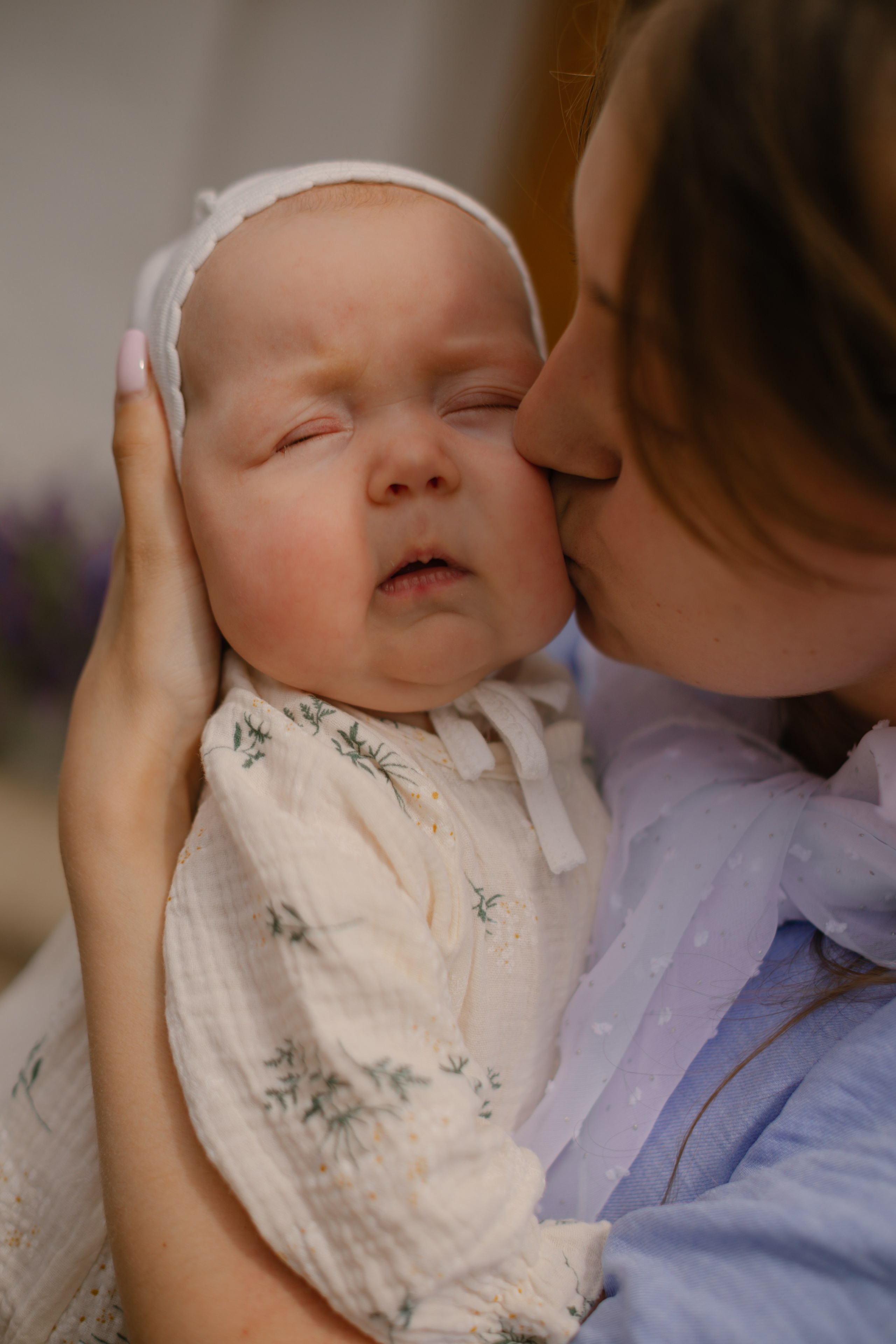 Таинство крещения Церковь Алексия в Середниково. Свадебный и семейный фотограф Скрынник Светлана