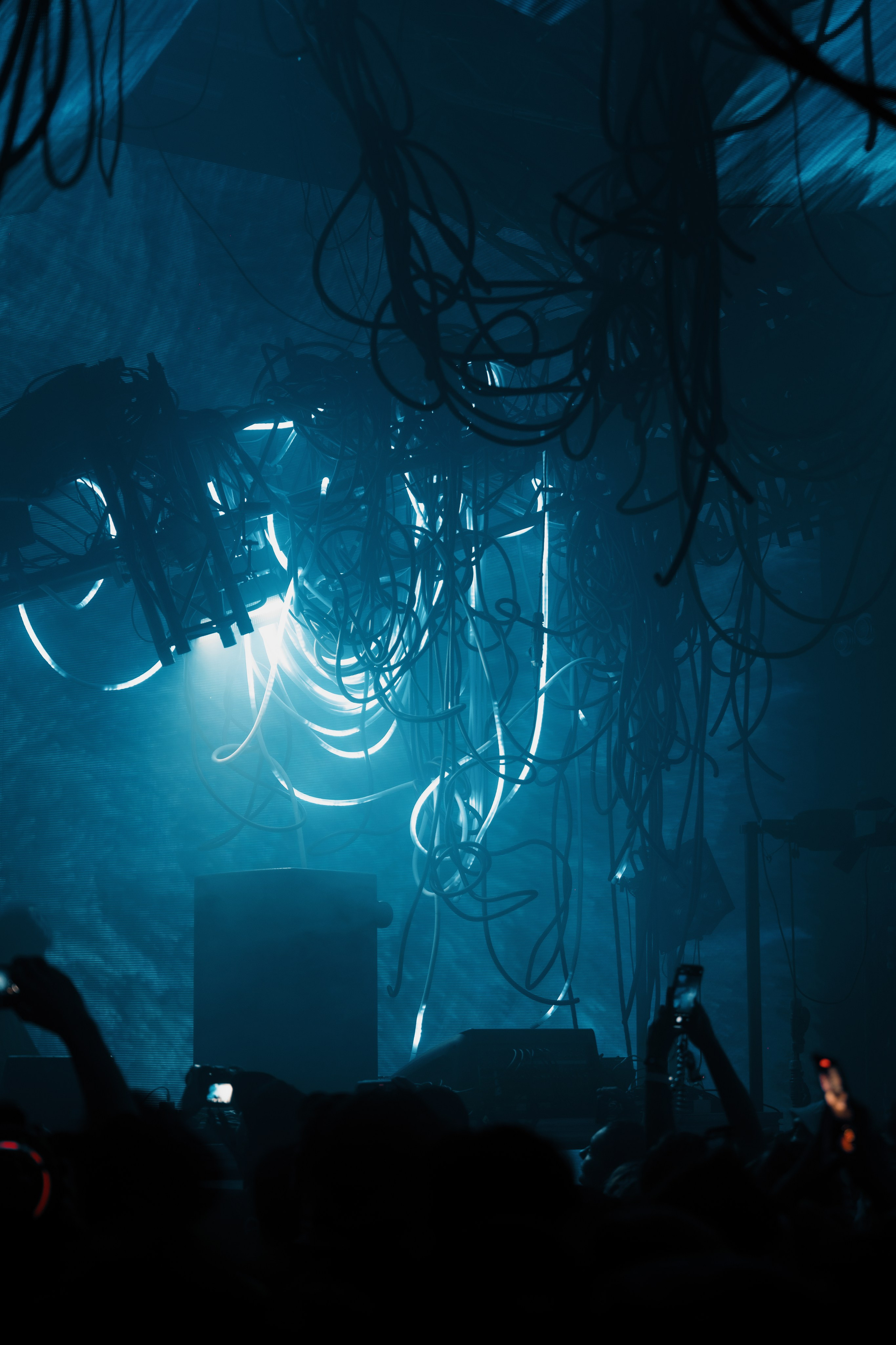 Outline 2024. @tomrus: Рустам Шагиморданов — фотограф