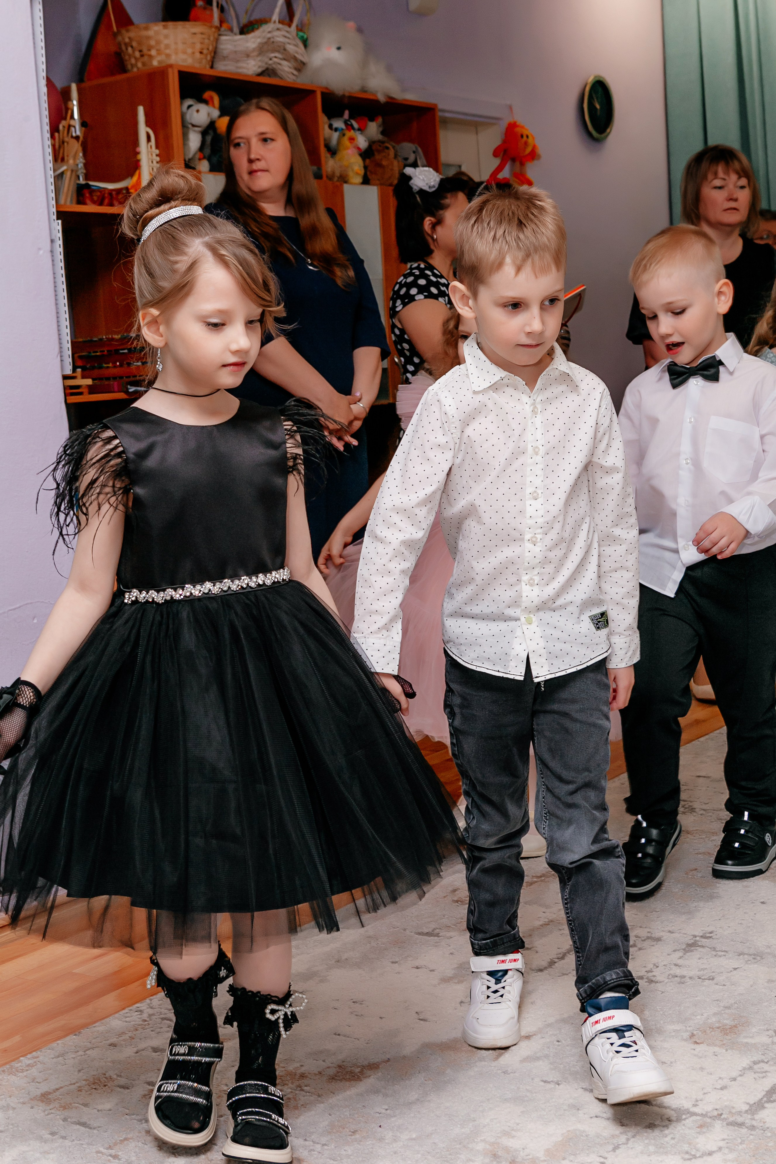 ВЫПУСКНОЙ ДЕТСКИЙ САД. Контент фотограф, съемка для маркетплейсов, фуд съемка и репортажи в Новосибирске Ралия Галеева