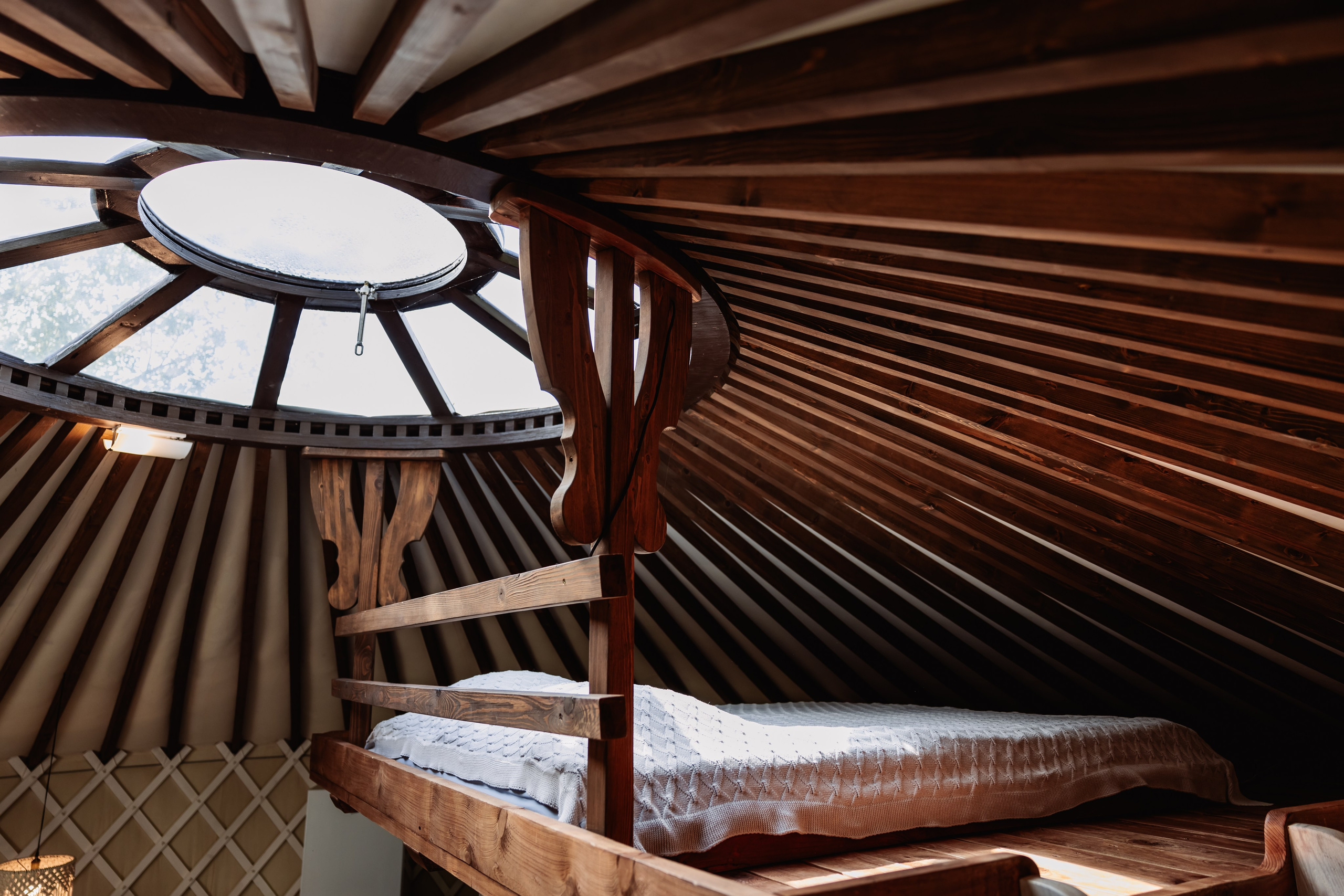 БЕРЕЗКА ВИЛАДЖ | Глэмпинг в Коломне | Юрта «Лесная». ФОТОГРАФ ИРИНА ШАМАТАВА