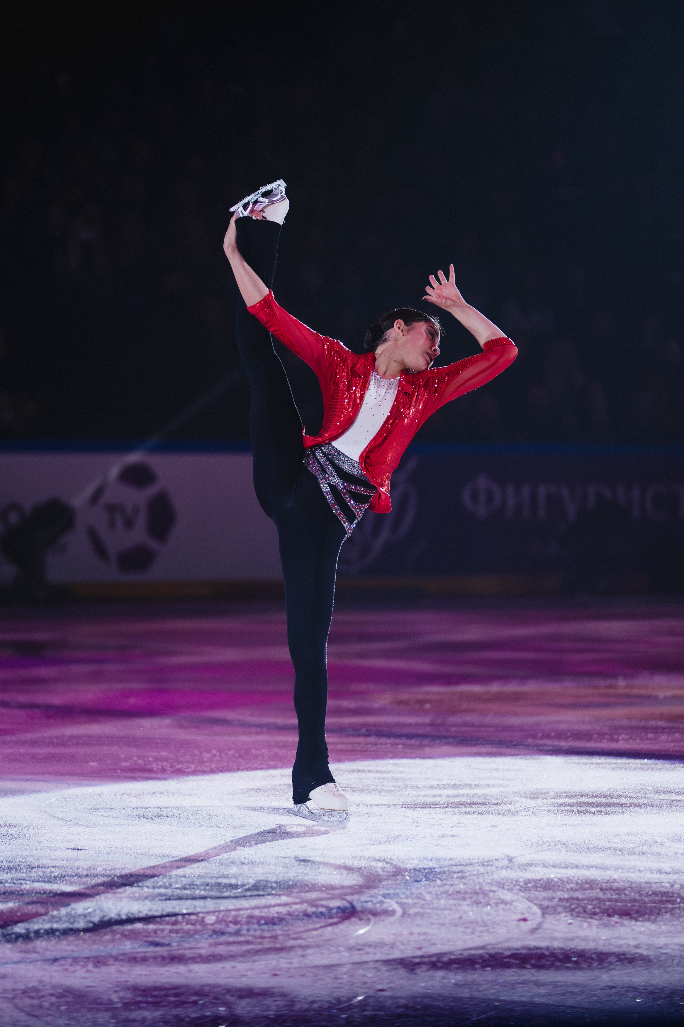 Шоу Этери Тутберидзе в Новосибирске. Воробьева Ксения — Спортивный и танцевальный фотограф Новосибирск