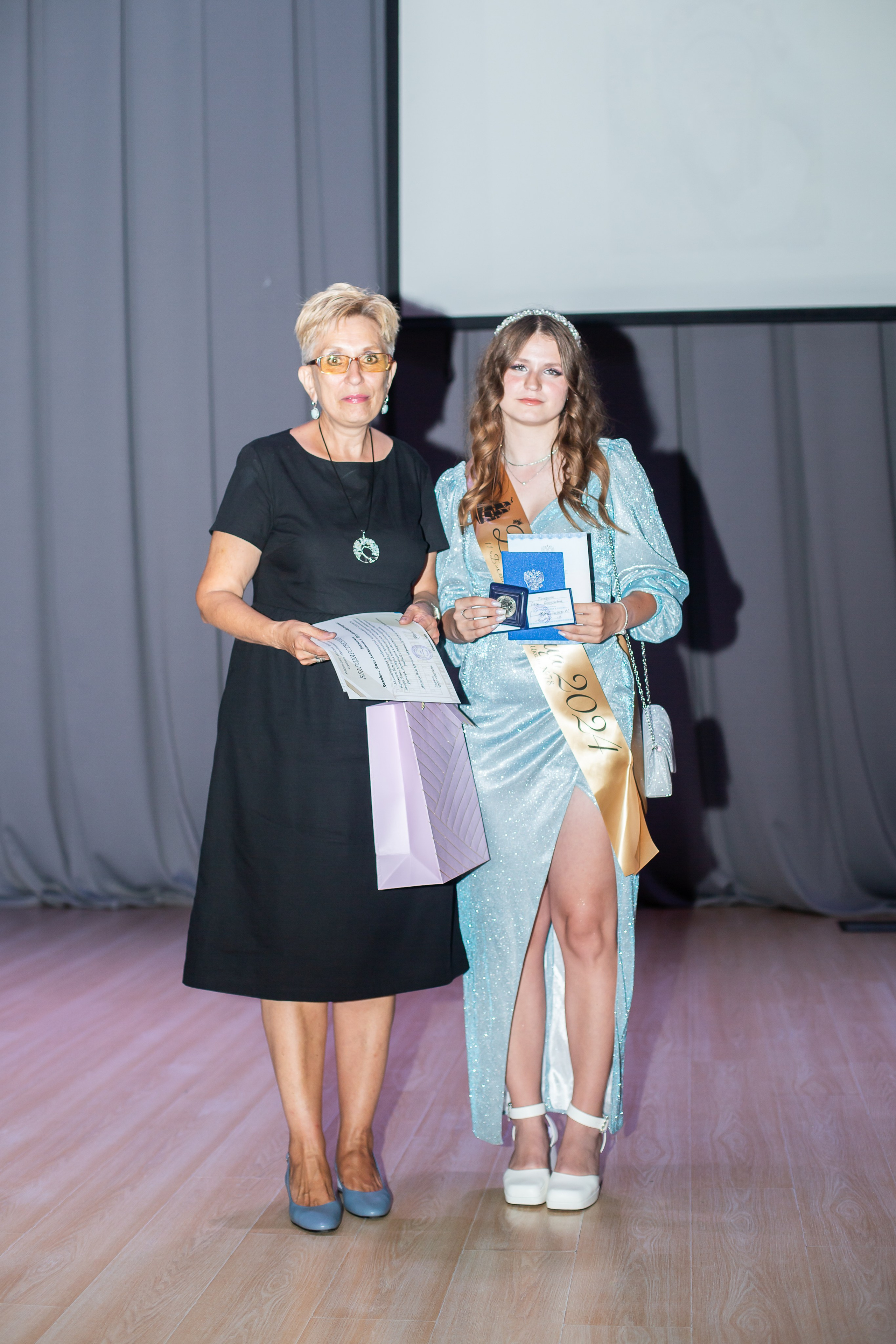 Выпускной бал (школа). Детский и Школьный фотограф Светлана Гулова