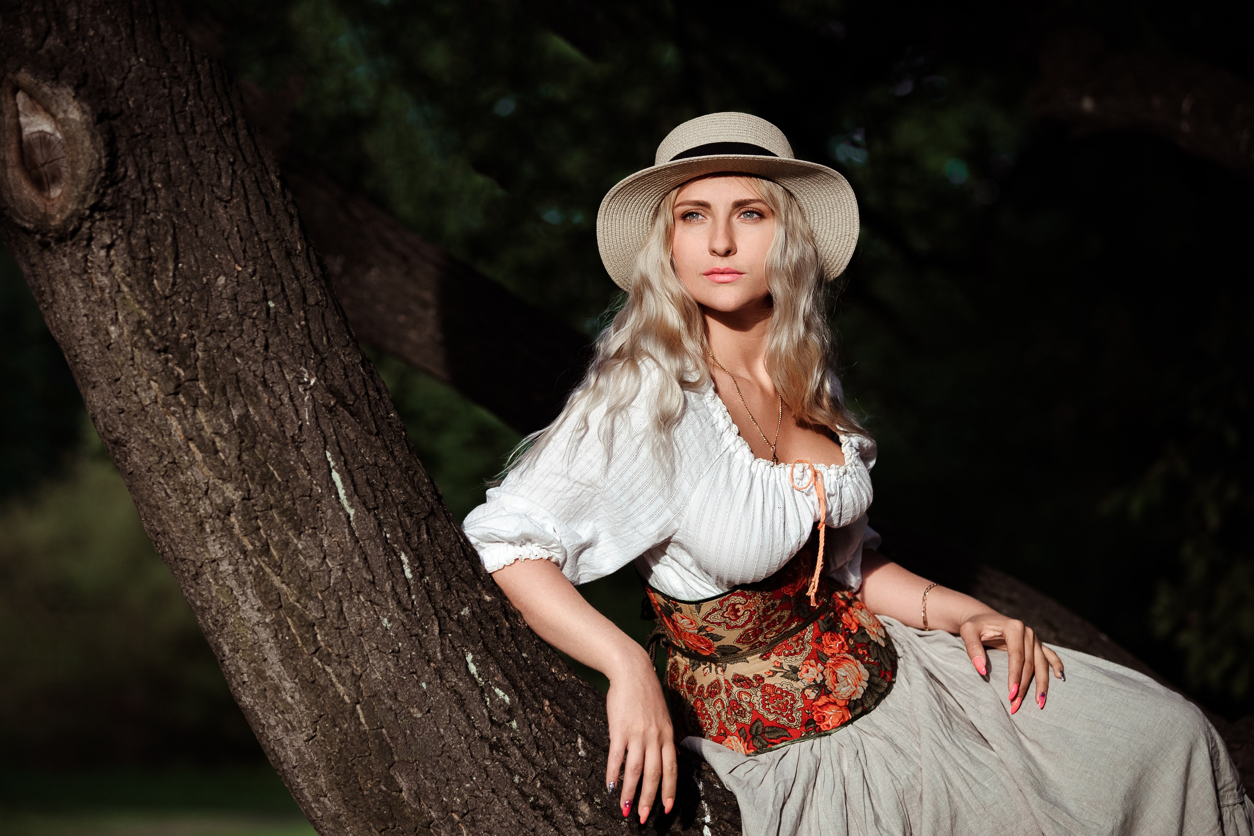 Услуги и цены фотографа в СПб. Стоимость фотосъёмки в Санкт-Петербурге. Фотограф на свадьбу, корпоратив, юбилей, мероприятие, в загс цена. Фотограф Алексей Лукин. Свадьба, мероприятие, корпоратив, юбилей, фотосессия, портрет. Фотосъёмка в Санкт-Петербурге. Ретушь фотографий