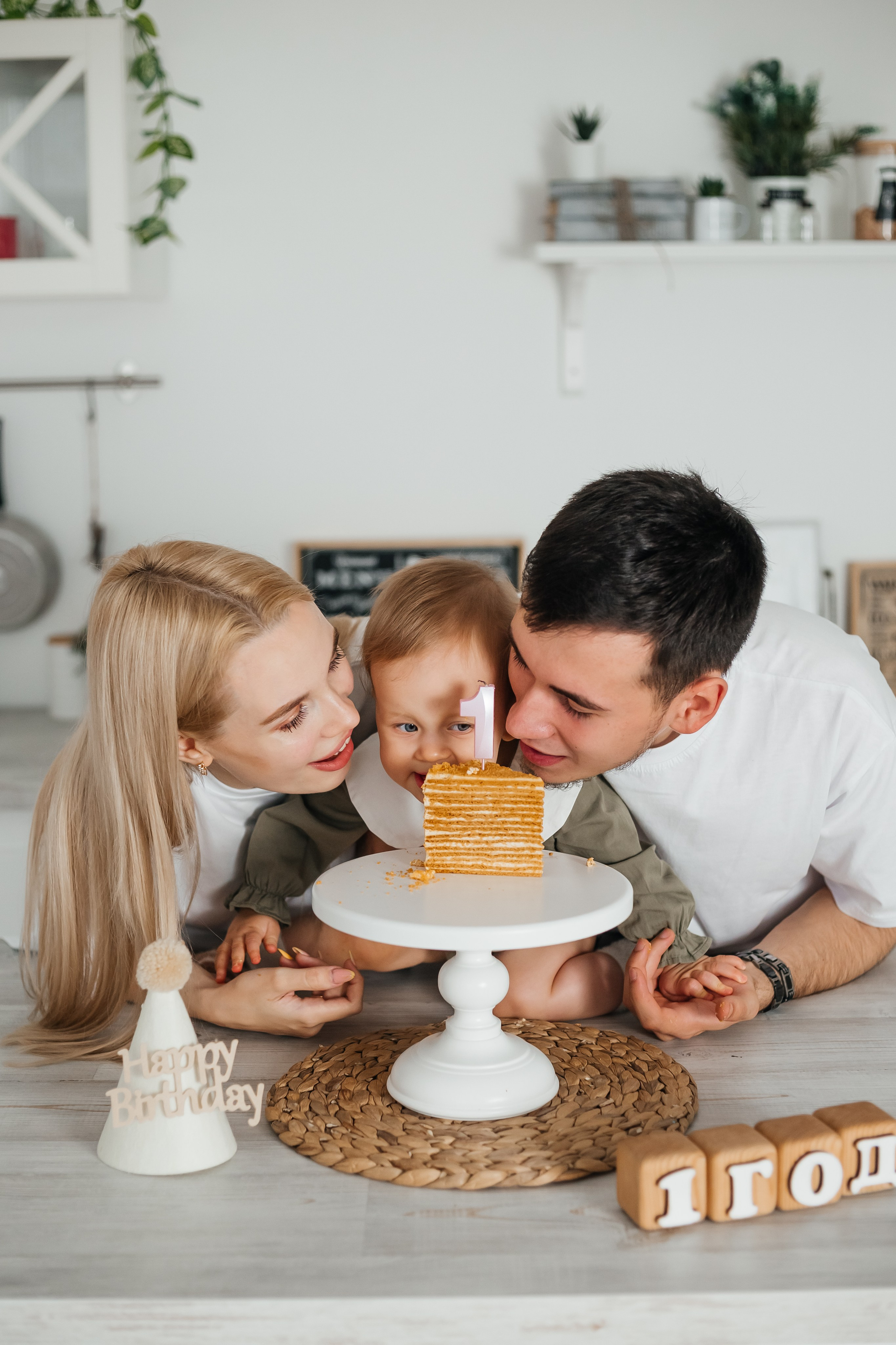 Фотосессия на годик. Фотостудия Лайм. Фотограф Мария Новоселова. Сургут