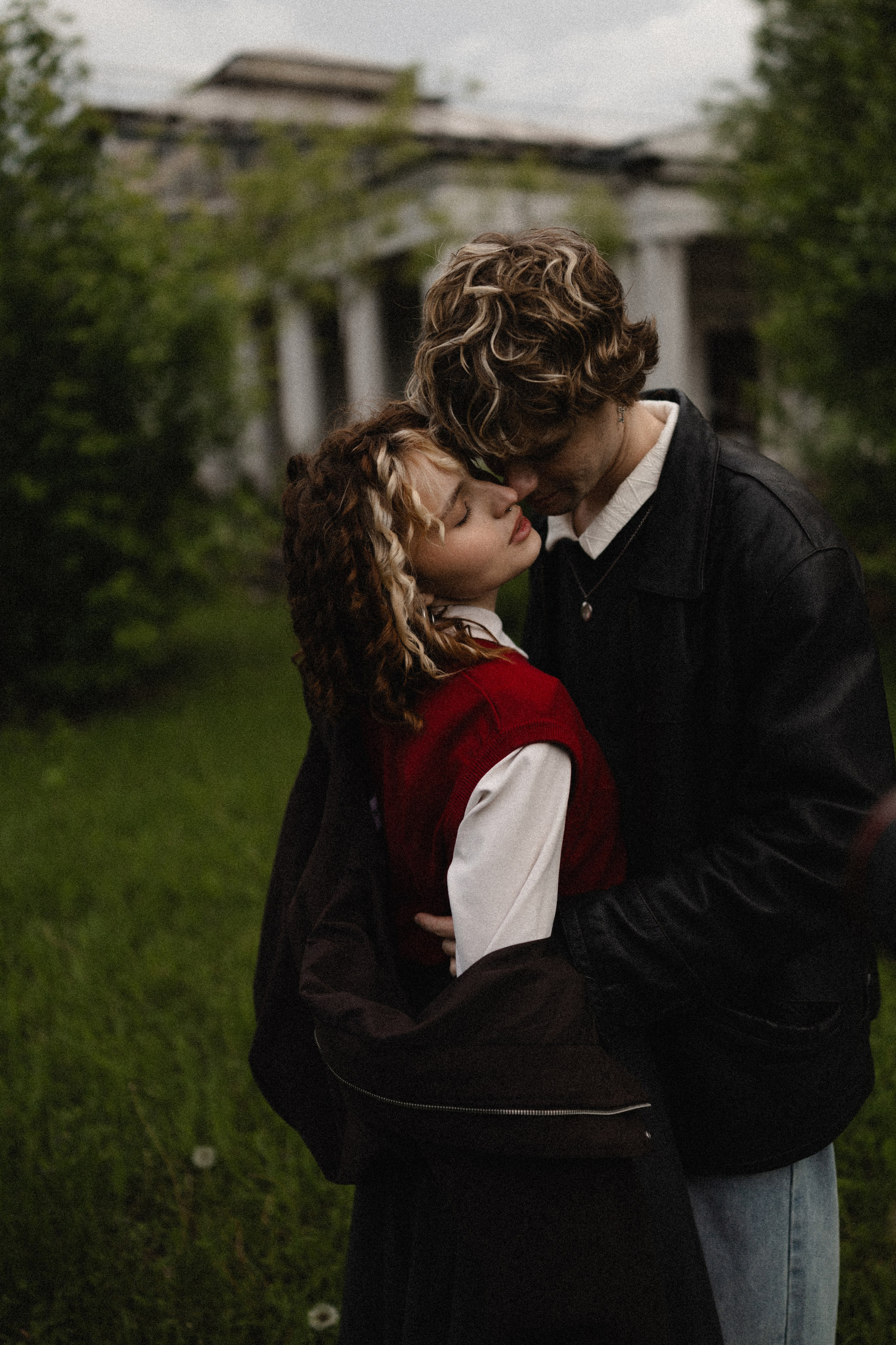 Цветы и любовь. Юлия Анисимова — свадебный и семейный фотограф в Санкт-Петербурге
