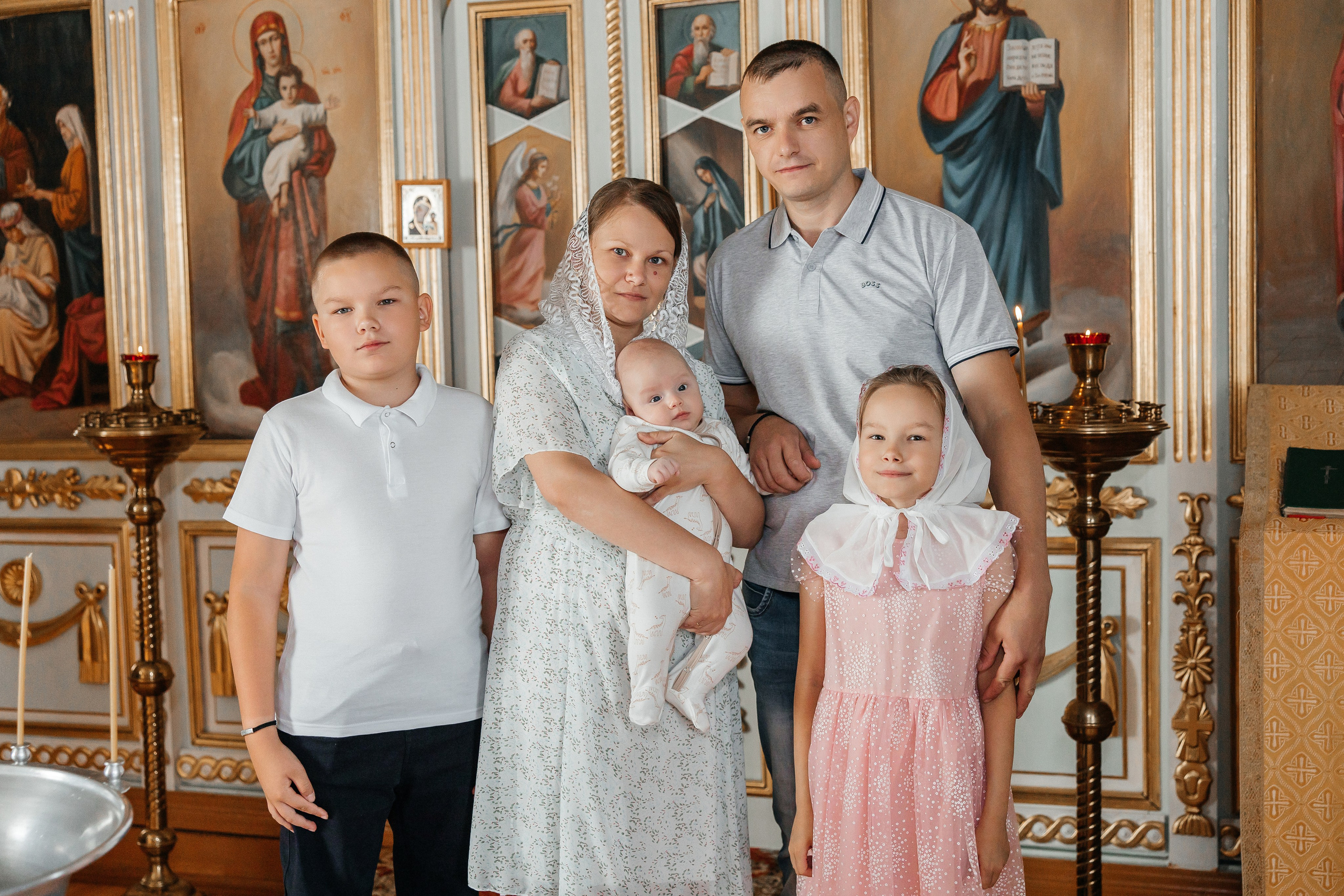 Таинство Крещения Ивана. Храм в честь иконы Божией Матери «Всех скорбящих Радость». Семейный фотограф в Рязани и Рязанской области