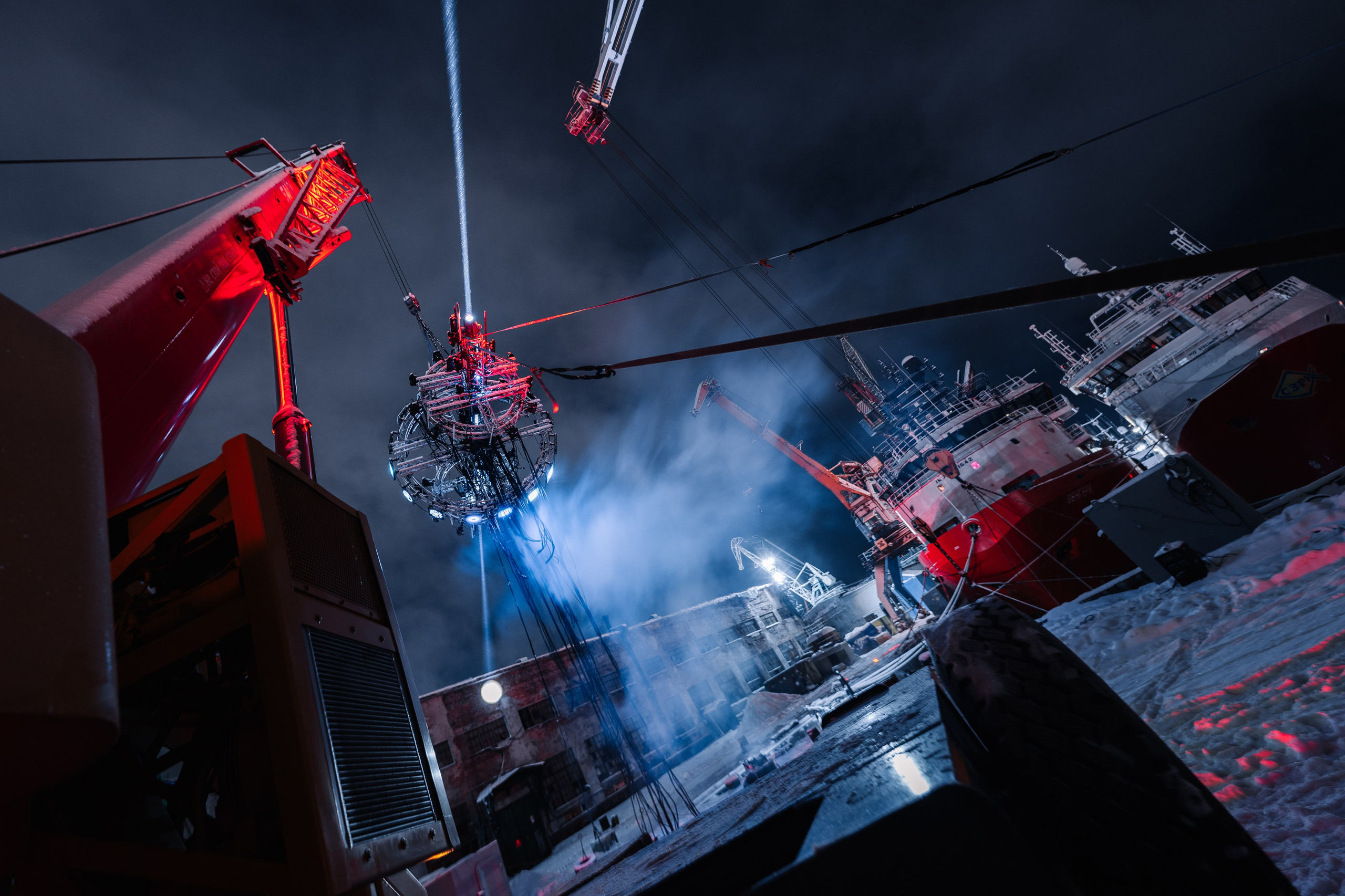 PANTERRA, POSTHUMAN ARTEFACT 003. @tomrus: Рустам Шагиморданов — фотограф