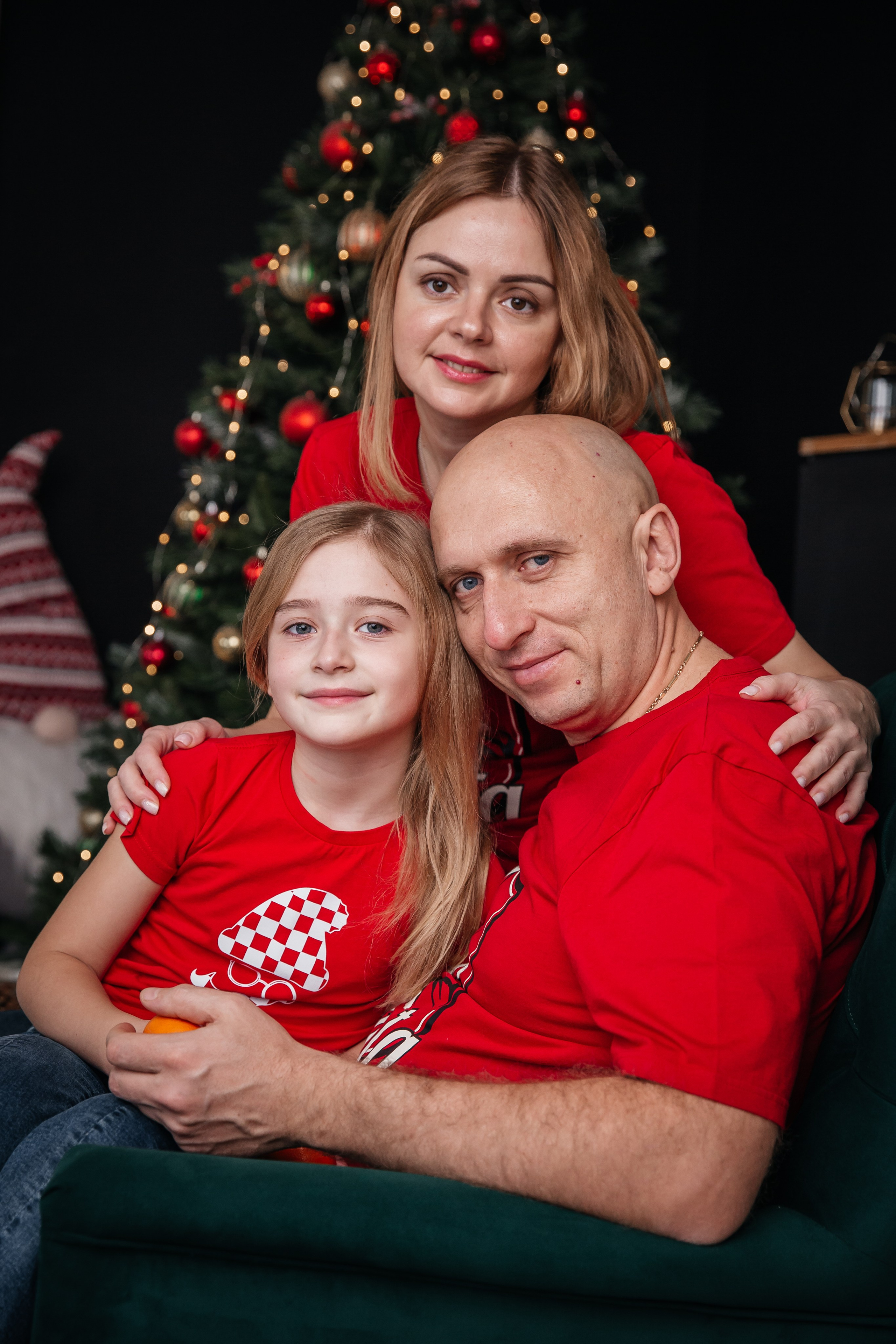Семейная новогодняя фотосессия. Фотограф Любава Колесник. Выпускные альбомы в Крымском районе