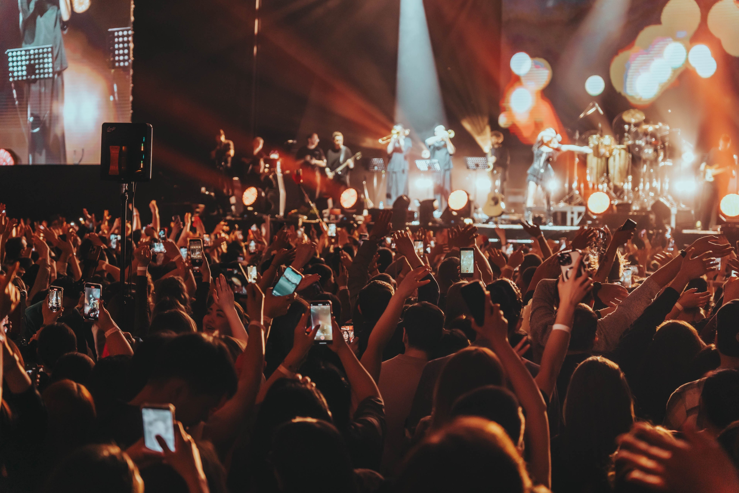 МакSим в Астане. Профессиональный фотограф в городе Астана Копанев Данил