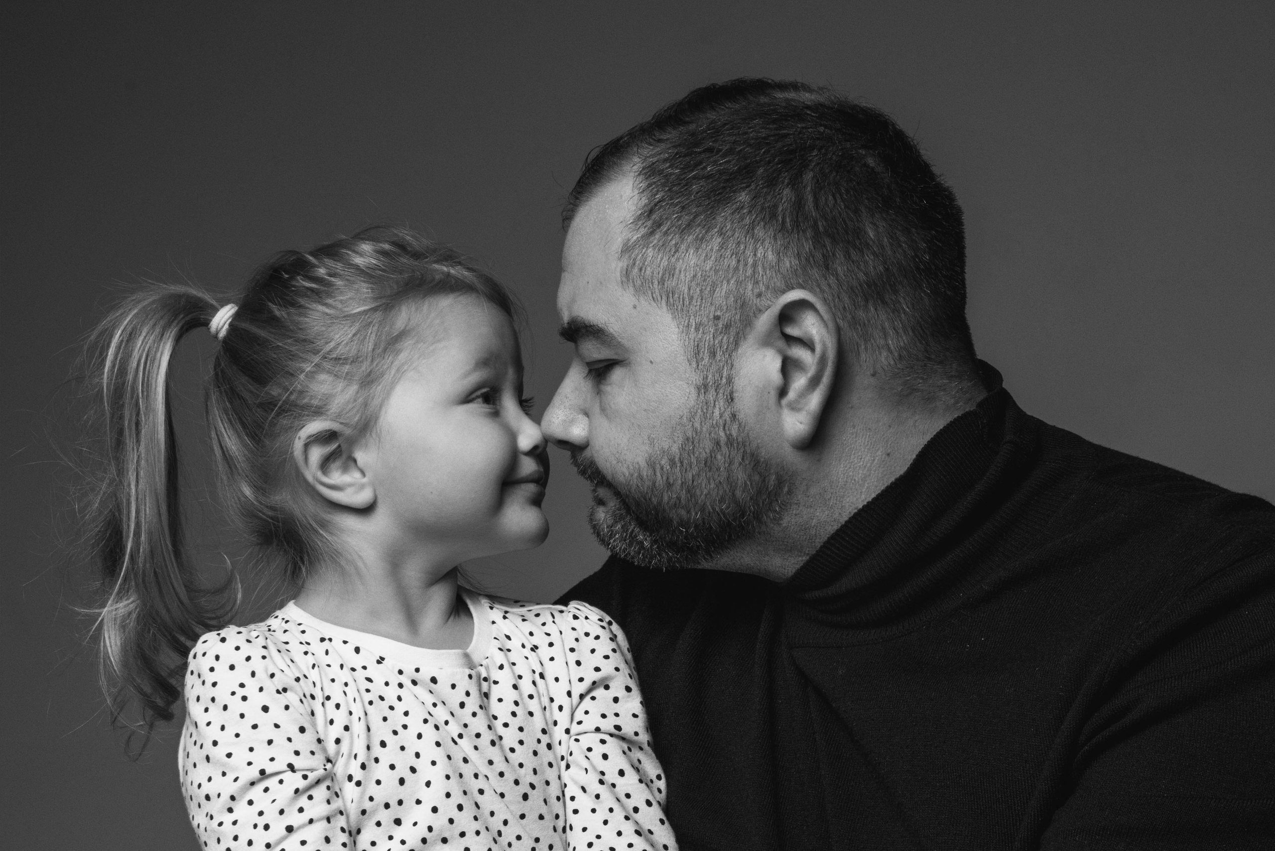 Черно-белые портреты детей и родителей. Фотограф в Санкт-Петербурге Марина Парникова