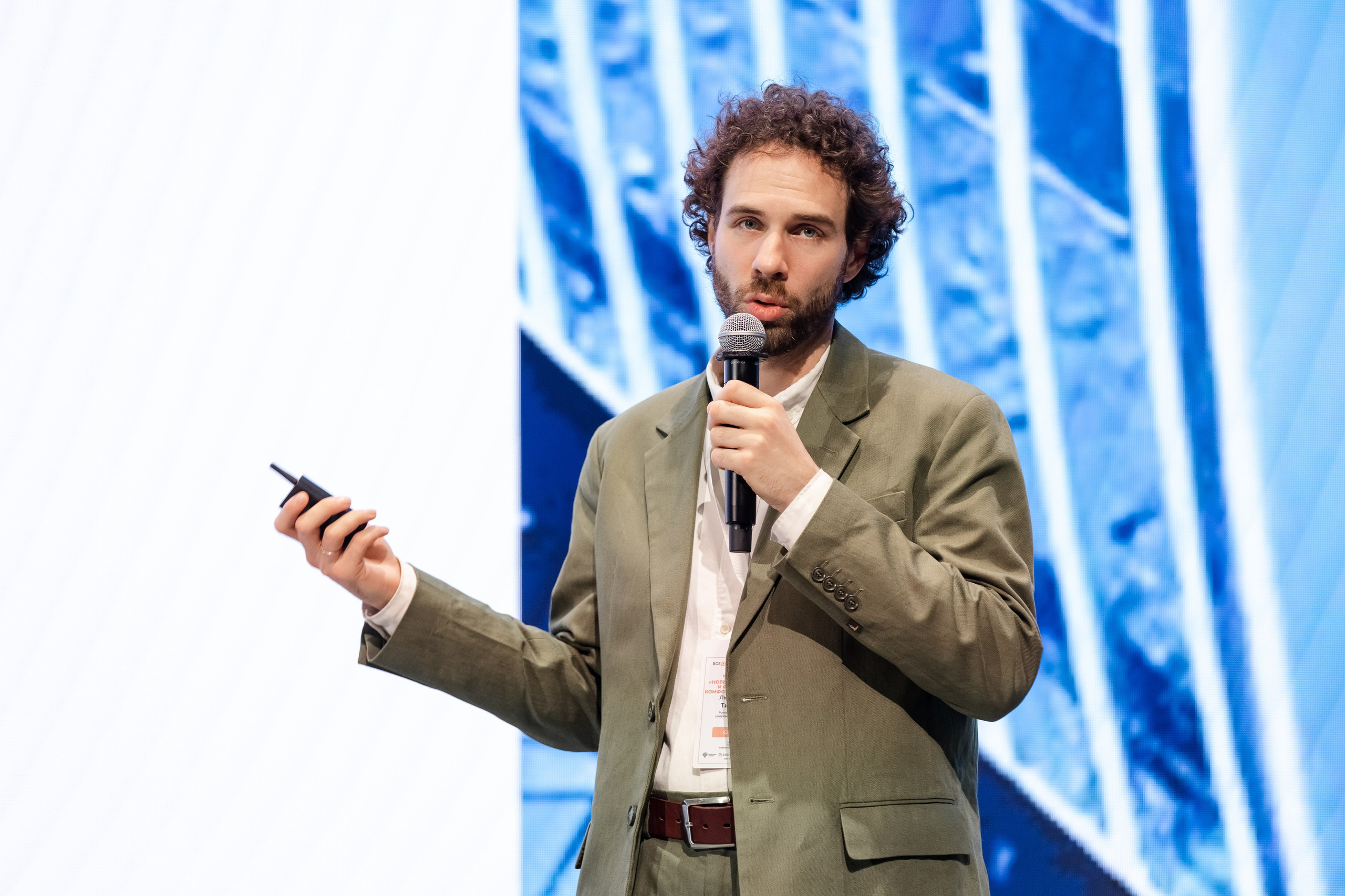 Новые технологии и философия комфортного жилья (1). Свадебный репортажный фотограф в Москве