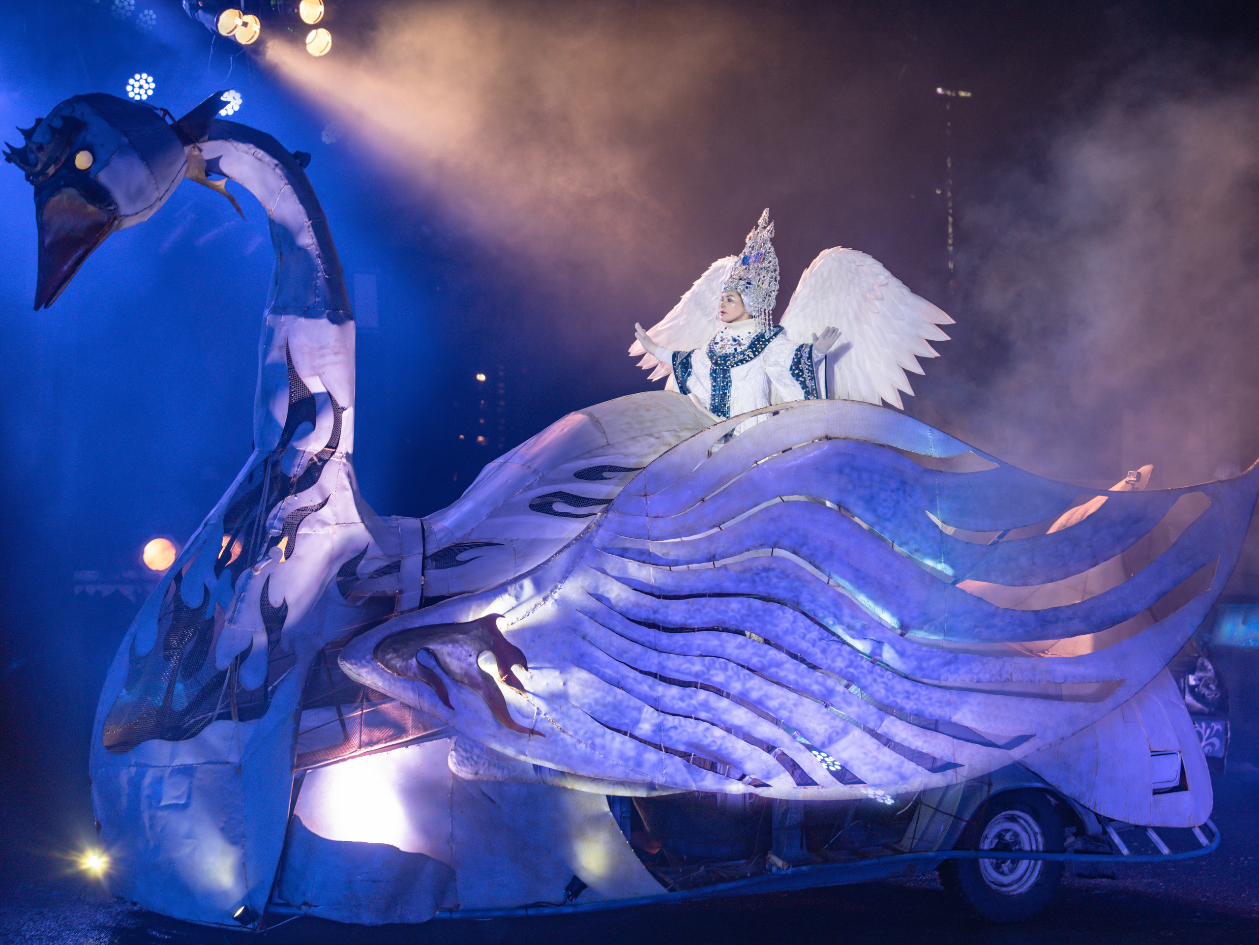 Новогодняя сказка в Байк Центре «Ночные Волки». Крамер Юлиана детский и семейный фотограф