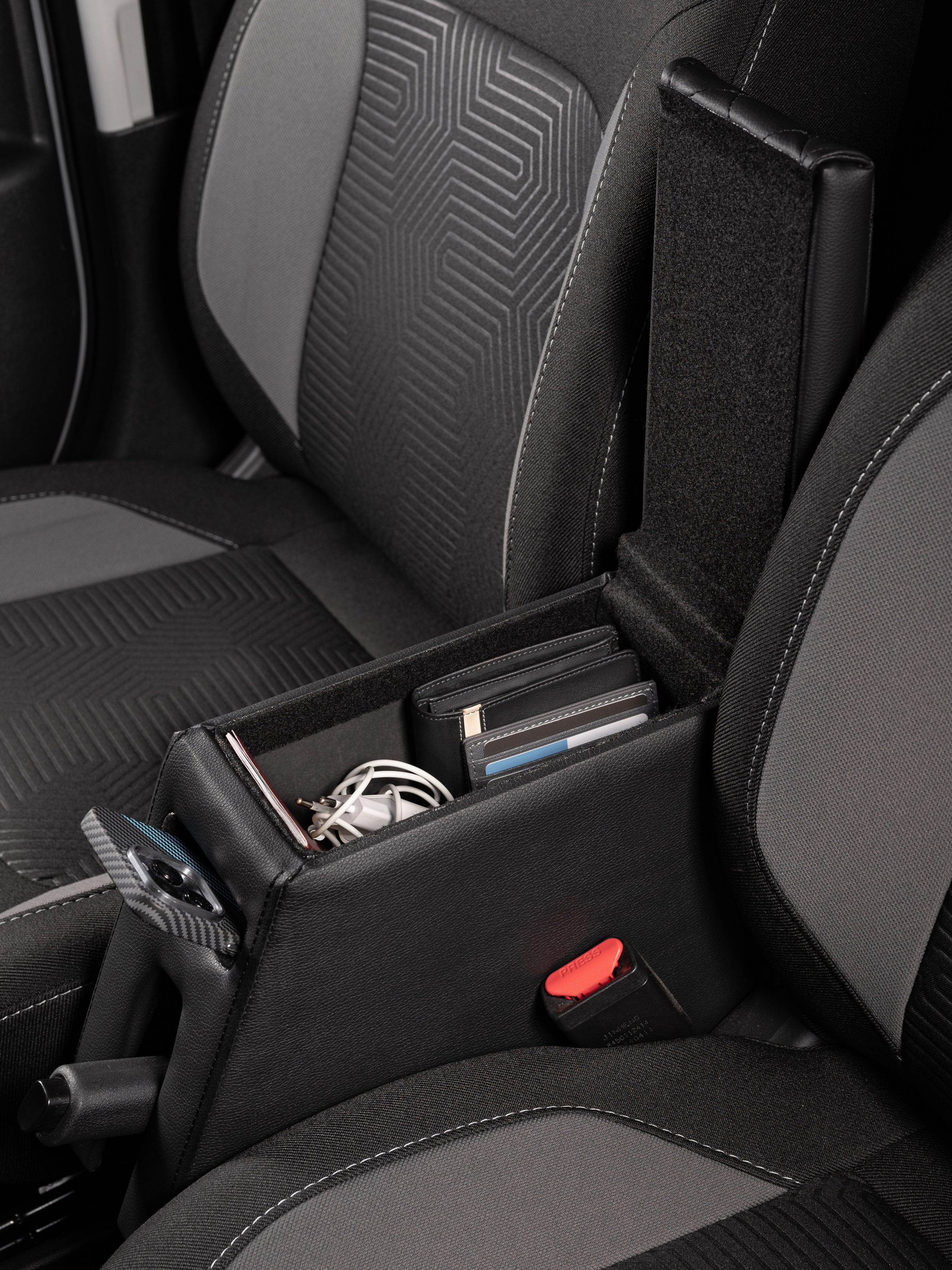 Автоподлокотники 2. Предметный фотограф, фото для маркетплейсов Пятигорск, КМВ