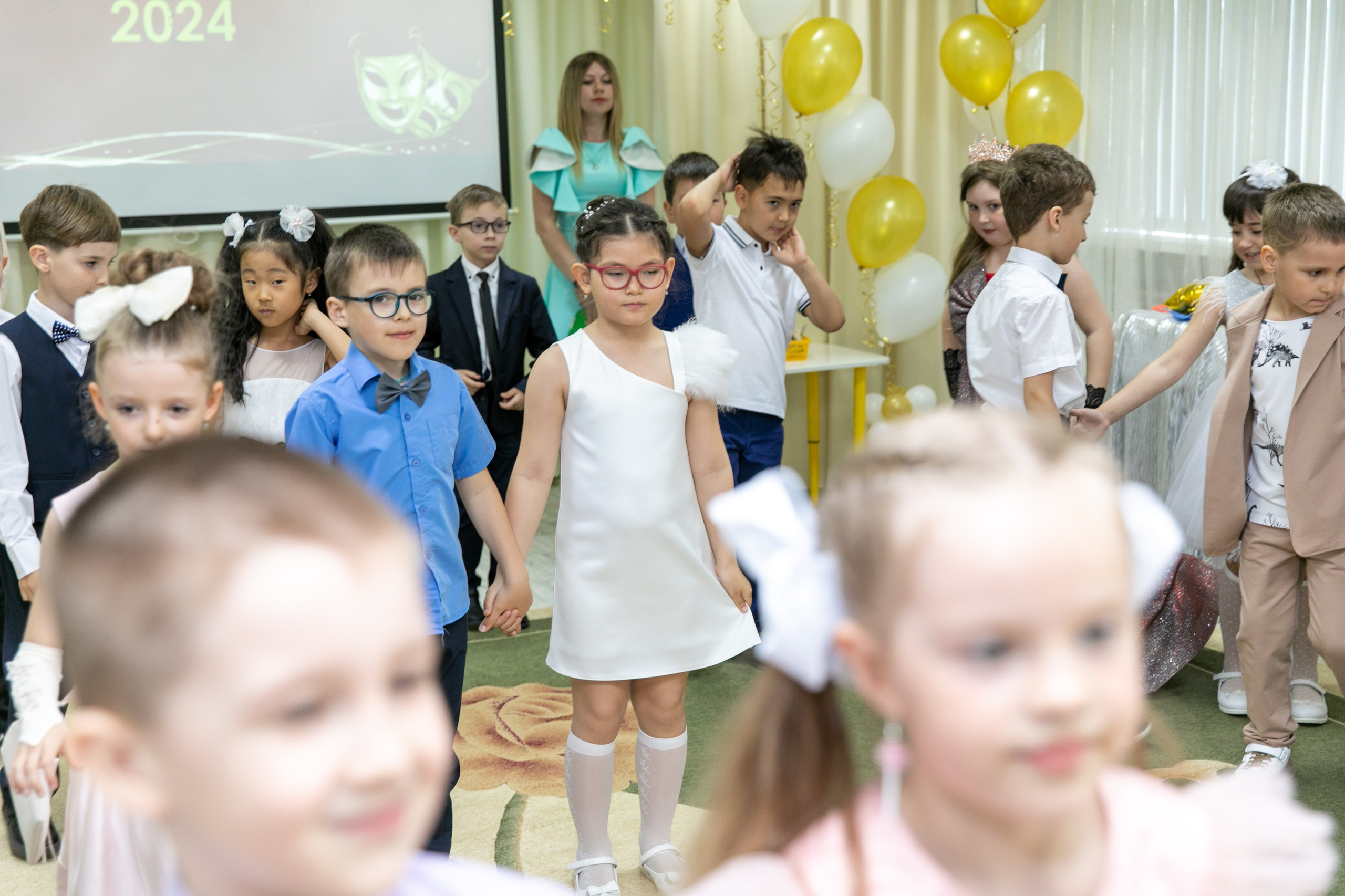 Выпускной Лебедушка 2024. Школьный и детский фотограф в Южно-Сахалинске Анастасия Лескова